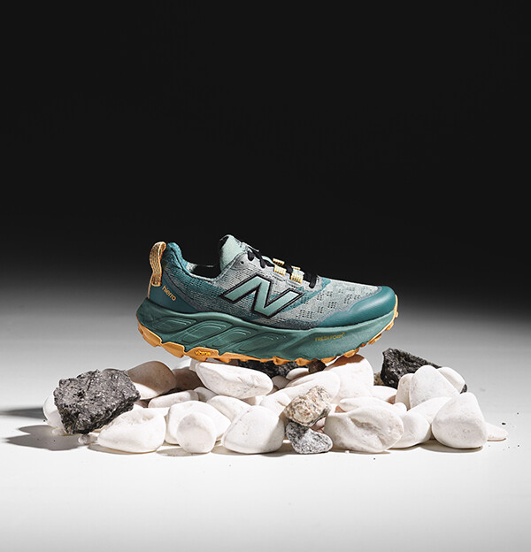 Zapatillas New Balance Fresh Foam X Hierro v9 Verdes Para Hombre