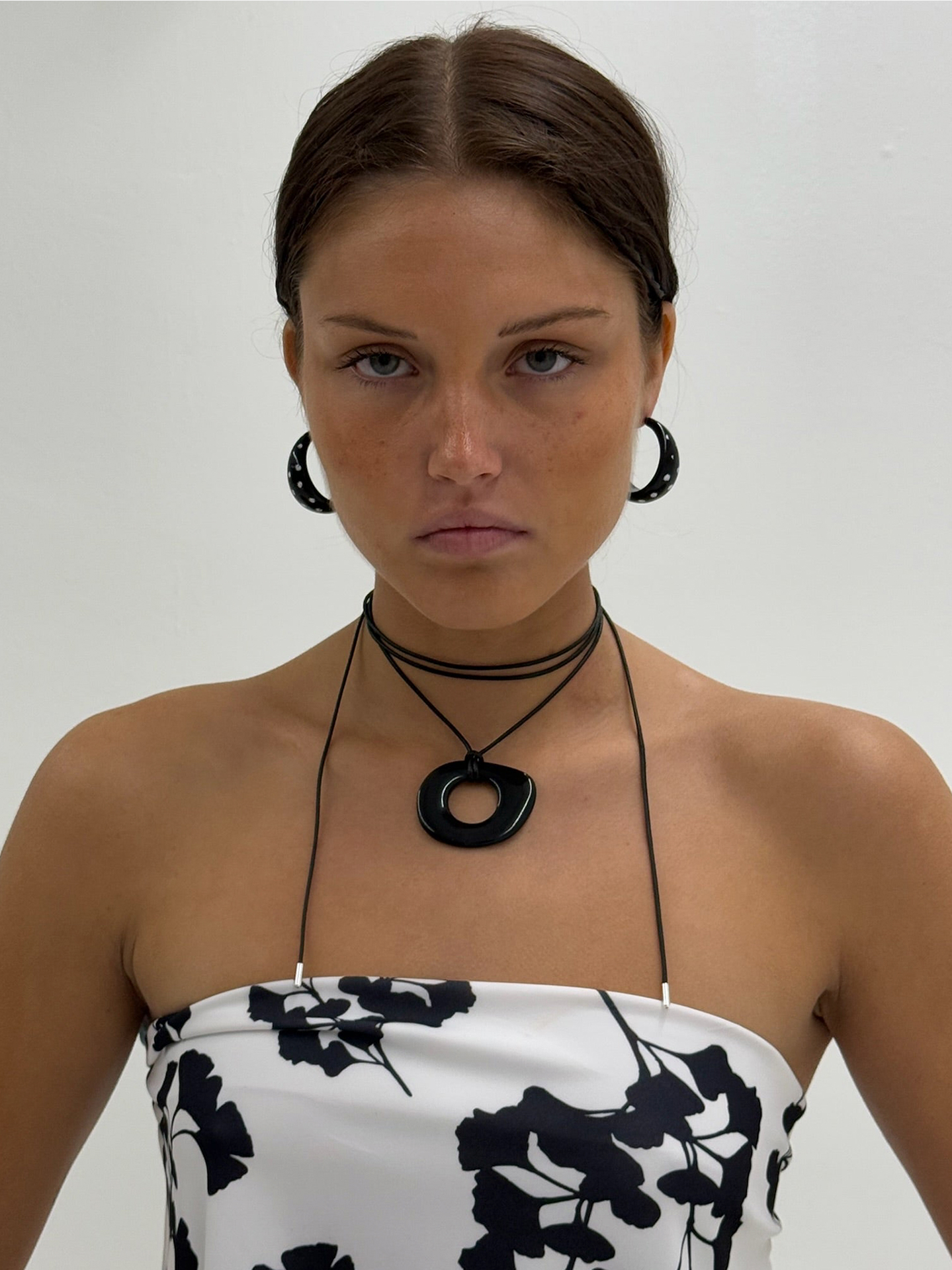 Colar Susmie's Catalina Preto