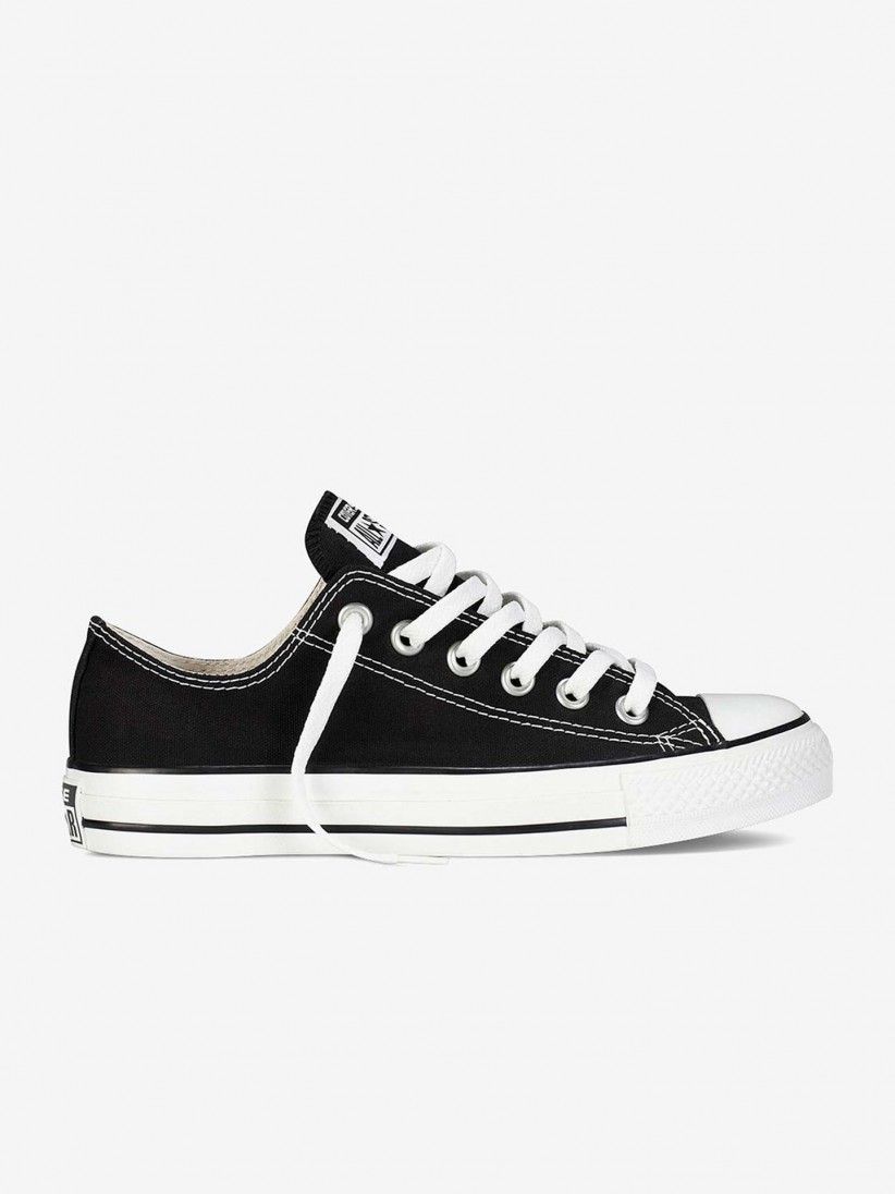 Converse Chuck Taylor Classic Sneakers 
