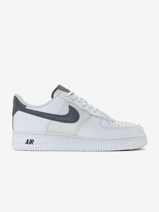 Nike Air Force 1 07 LV8 Sneakers