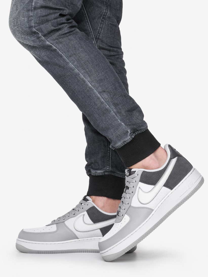 Nike Air Force 1 07 LV8 2 Sneakers Nike Air Force 1 07 LV8 2 Sneakers
