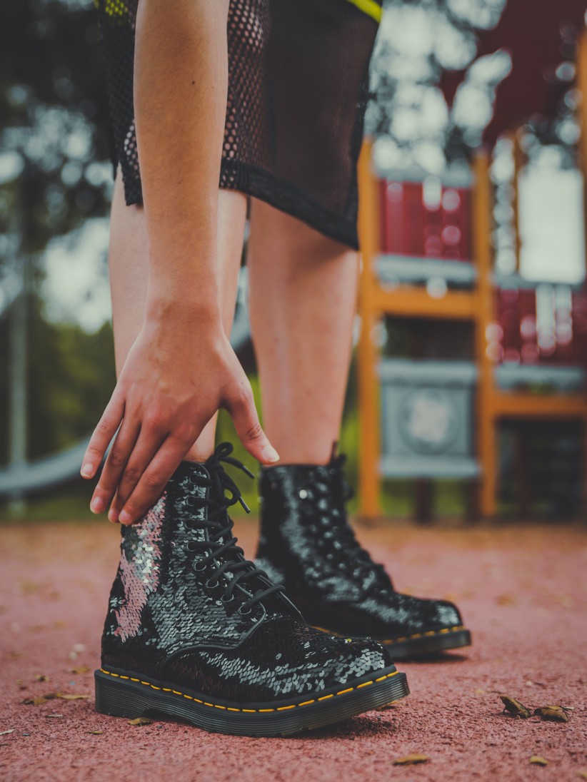 dr martens reversible sequin