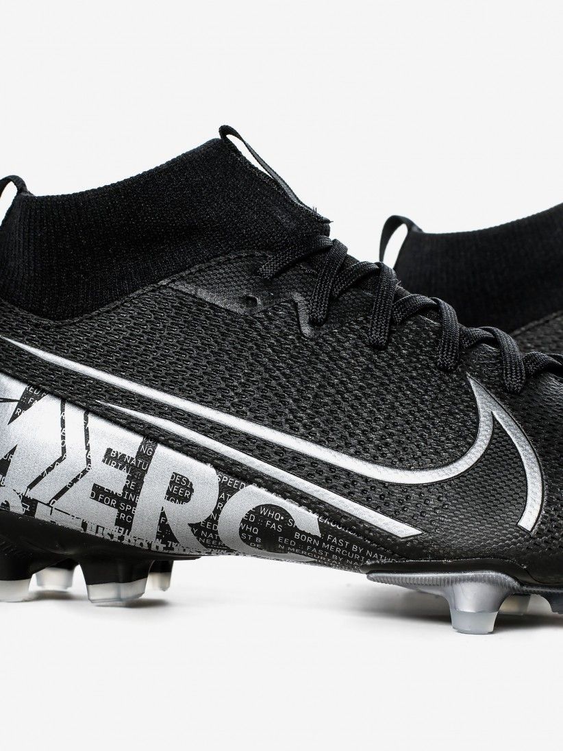 Nike Mercurial Superfly 7 Academy FG MG Soccer Cleats.