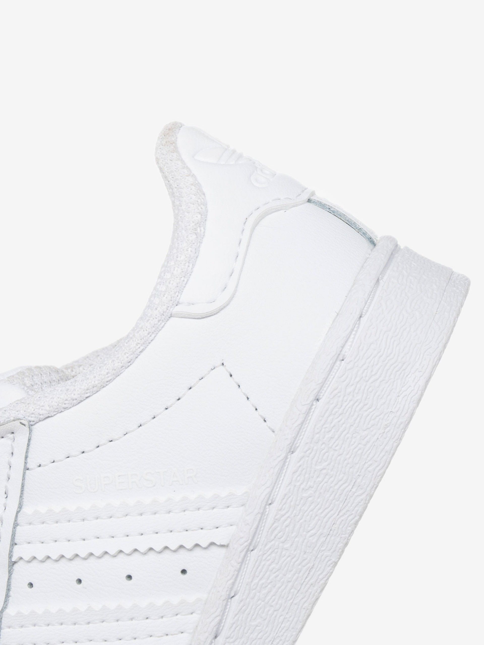 Adidas Superstar Sneakers