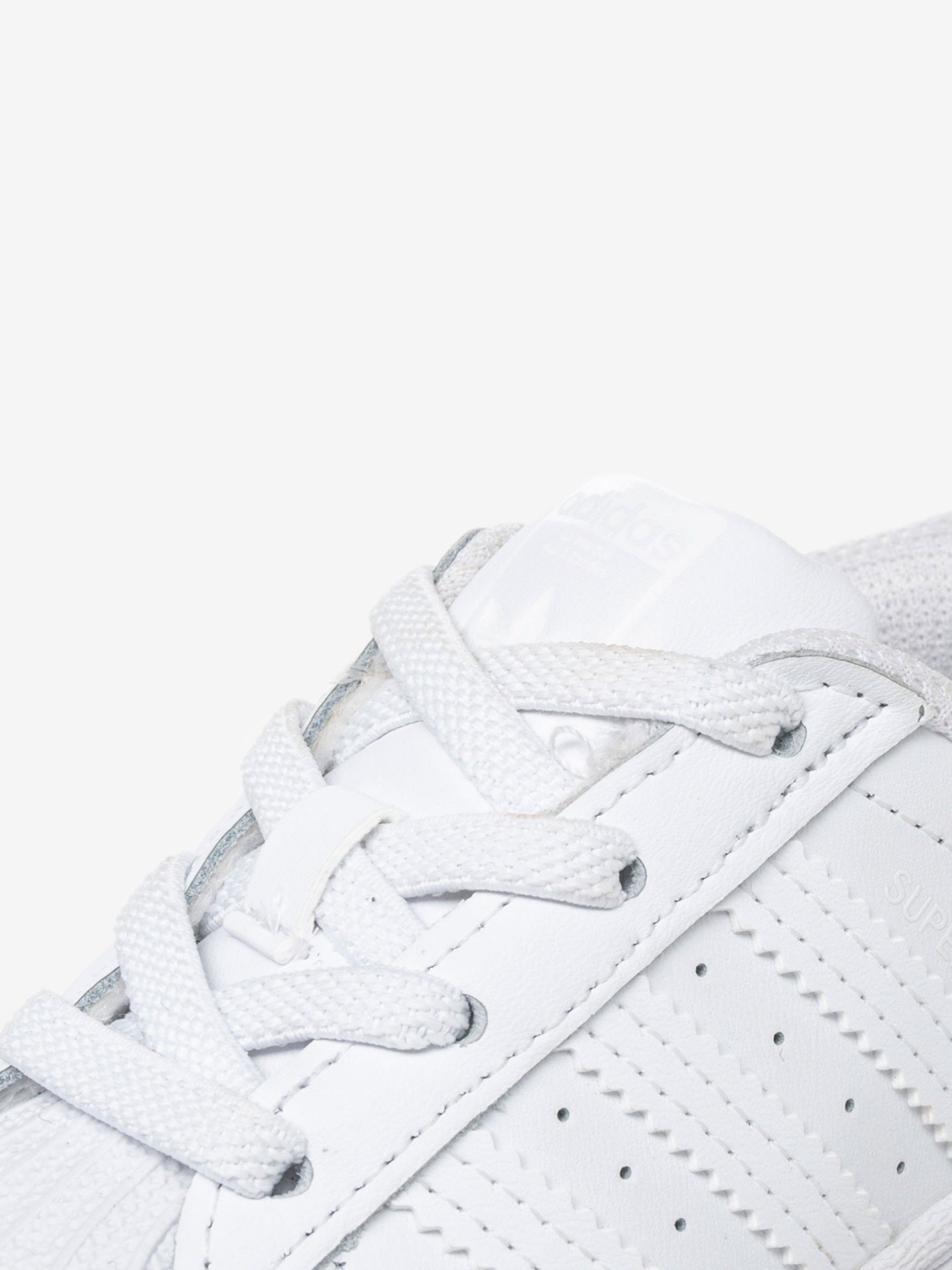 Adidas Superstar Sneakers