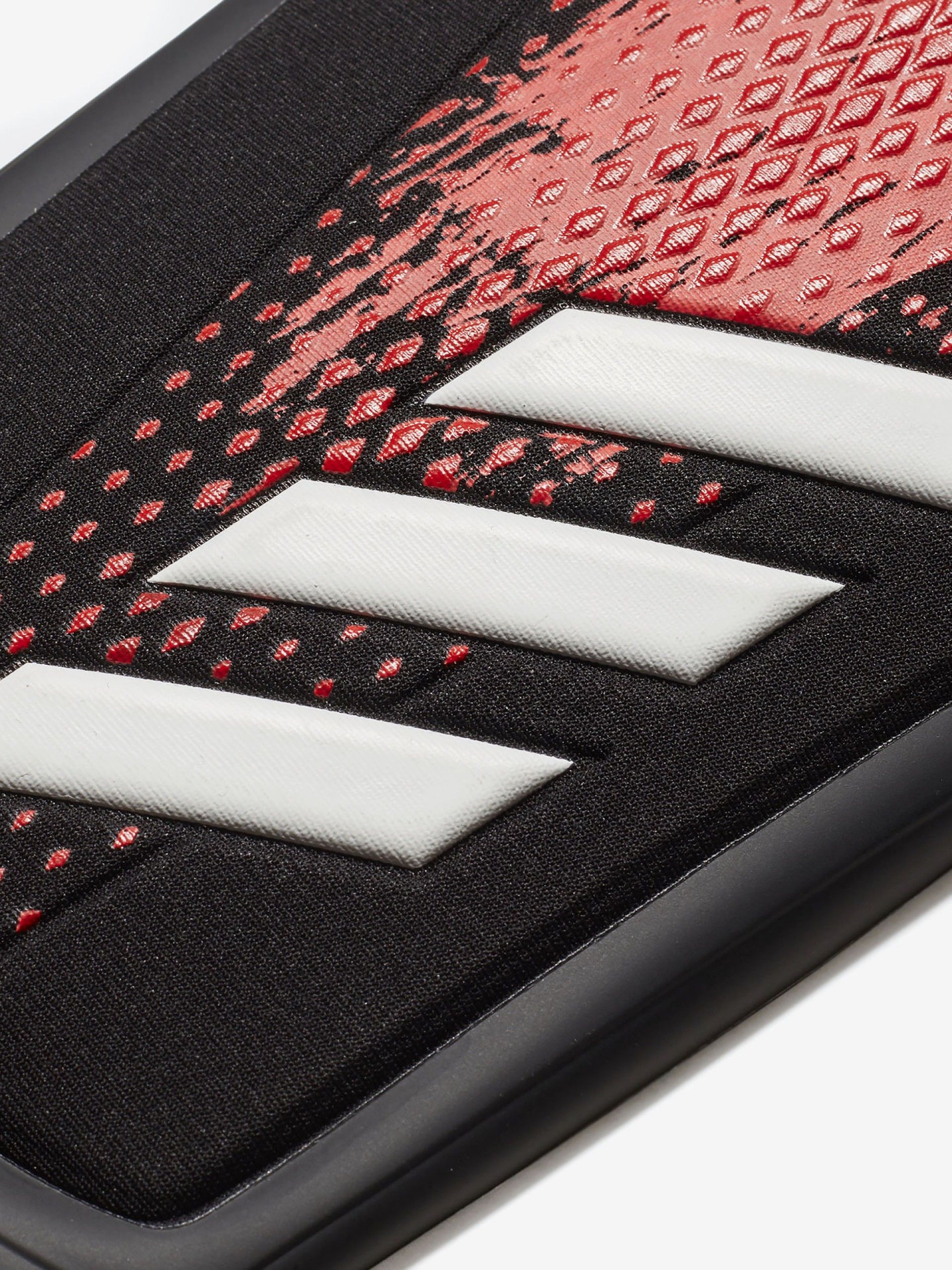 Caneleiras Adidas Pro Predator 20