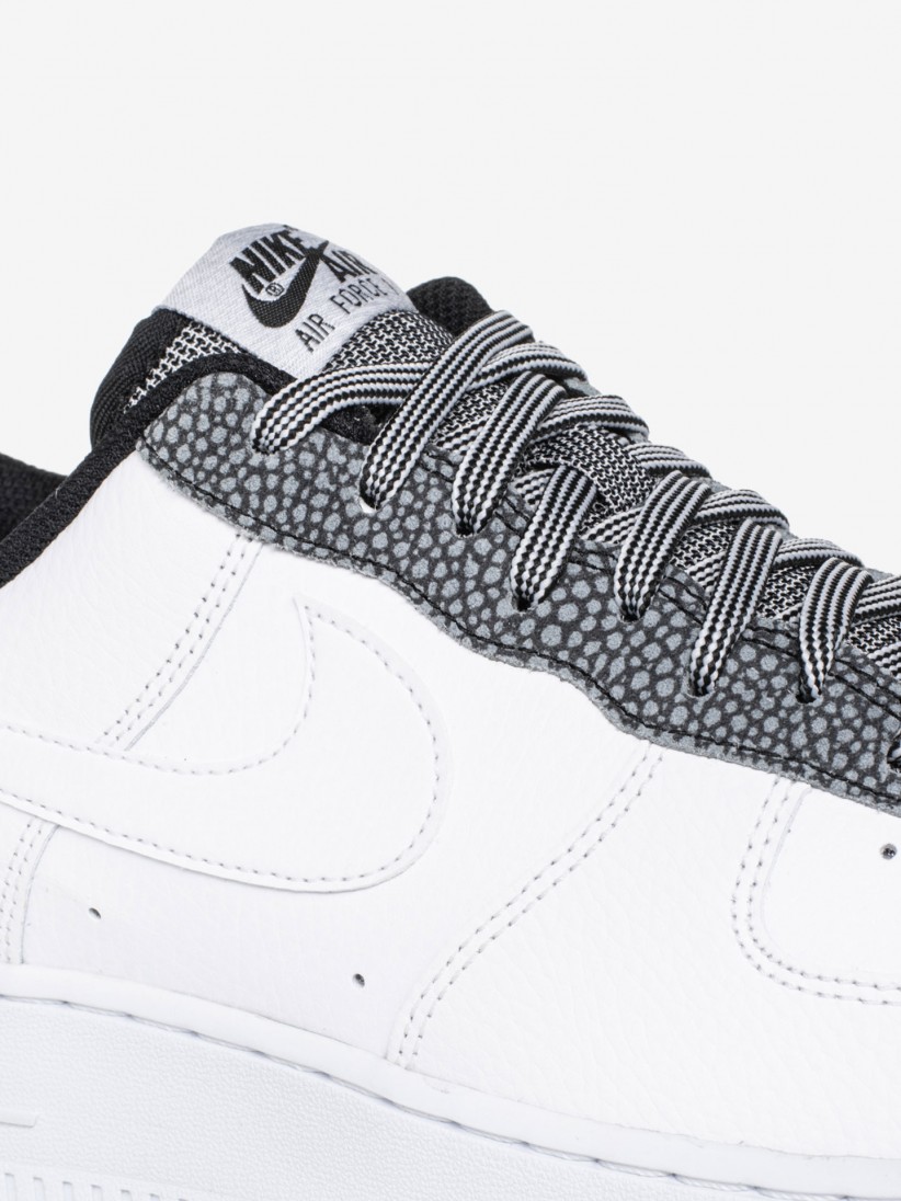 Nike Air Force 1 07 LV8 Sneakers Nike Air Force 1 07 LV8 Sneakers