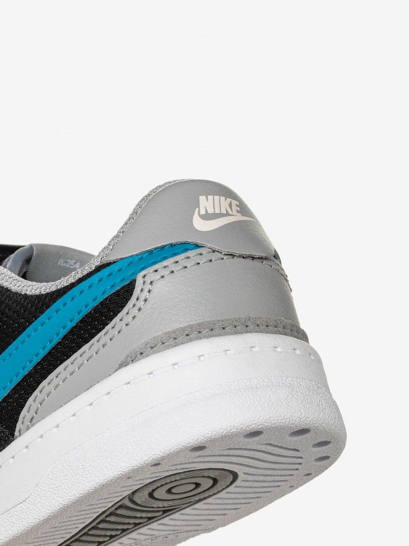 nike squash type sneakers