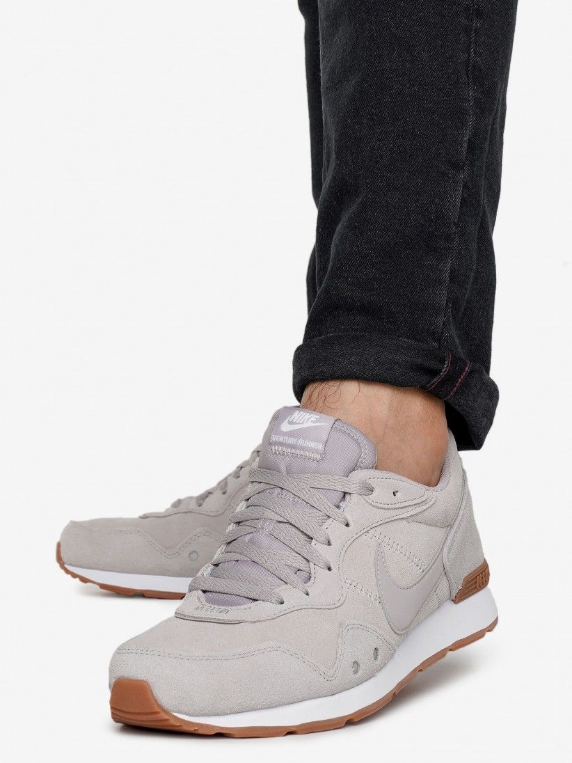 Nike Venture Runner Suede Sneakers | BZR Online