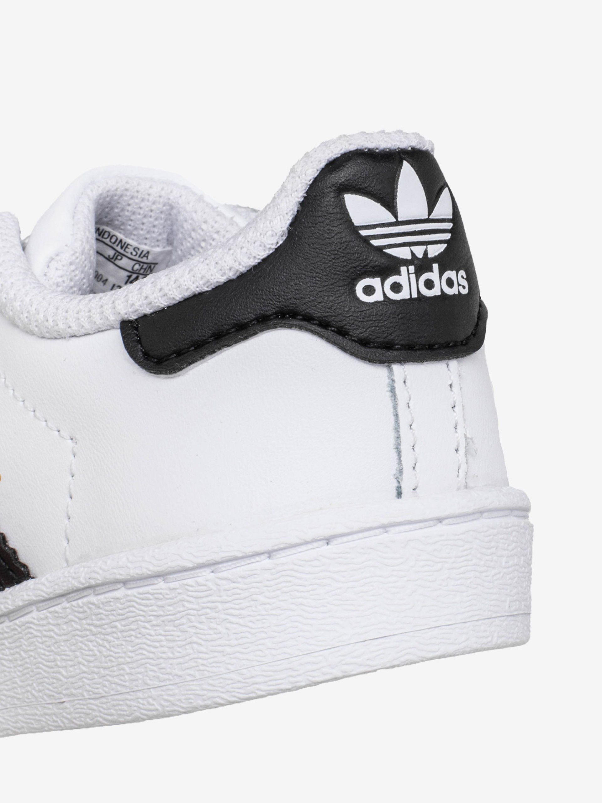 Adidas Superstar Sneakers