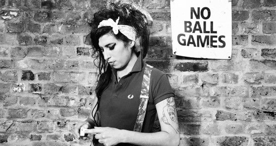 Amy Winehouse, a fashion and Fred Perry's icon