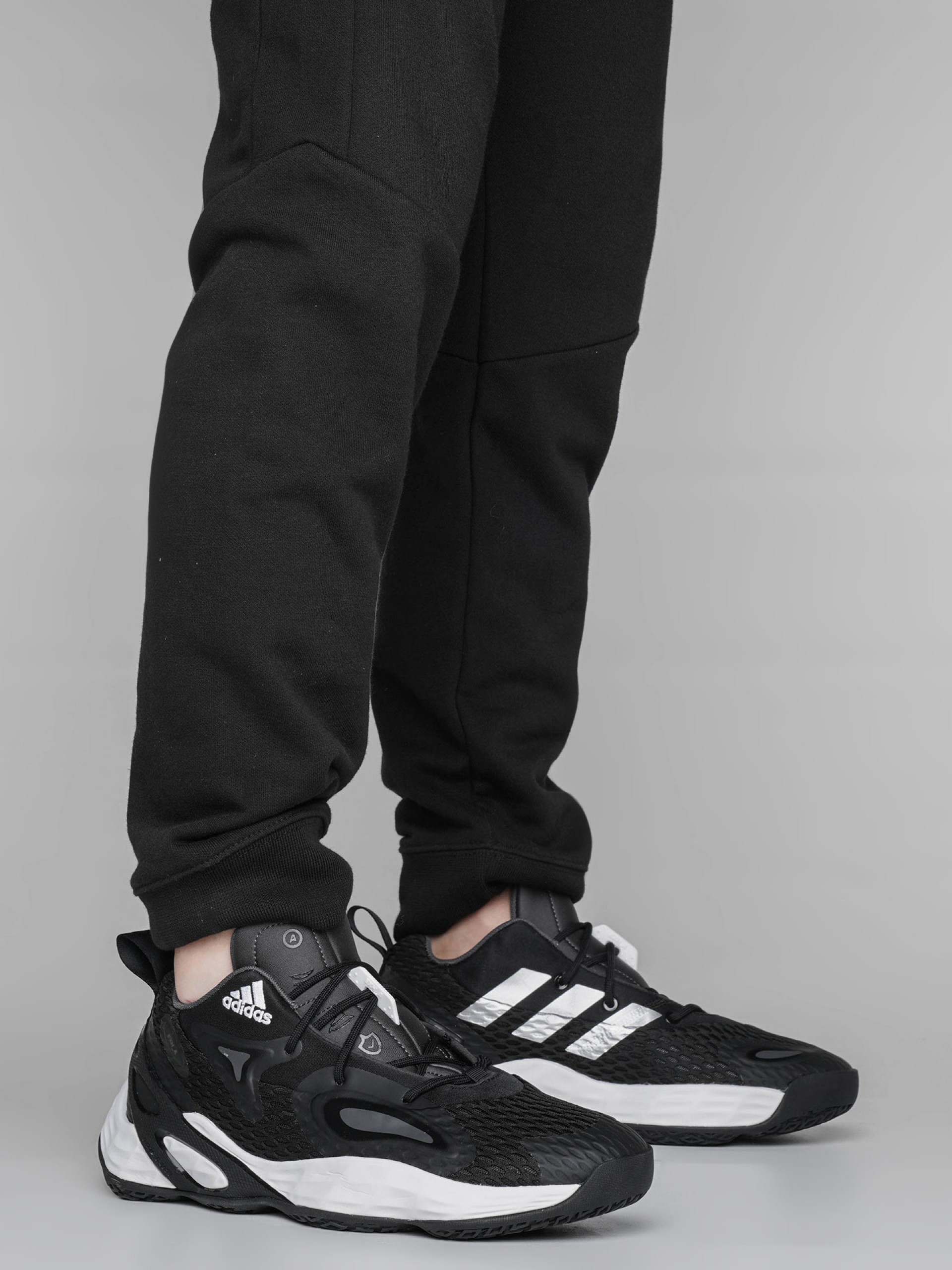 Sapatilhas Adidas Exhibit A