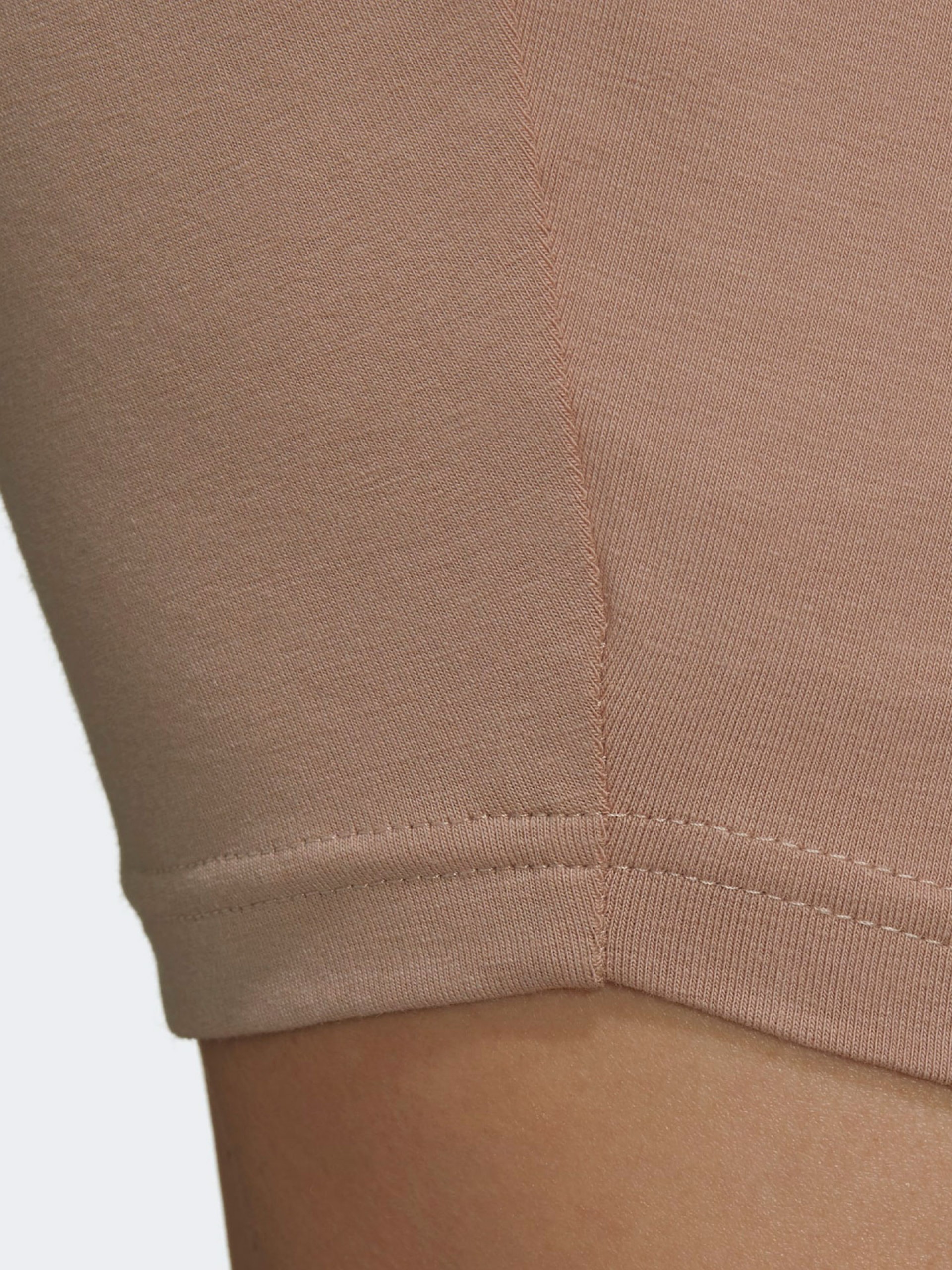 Top Adidas Luxe 2000