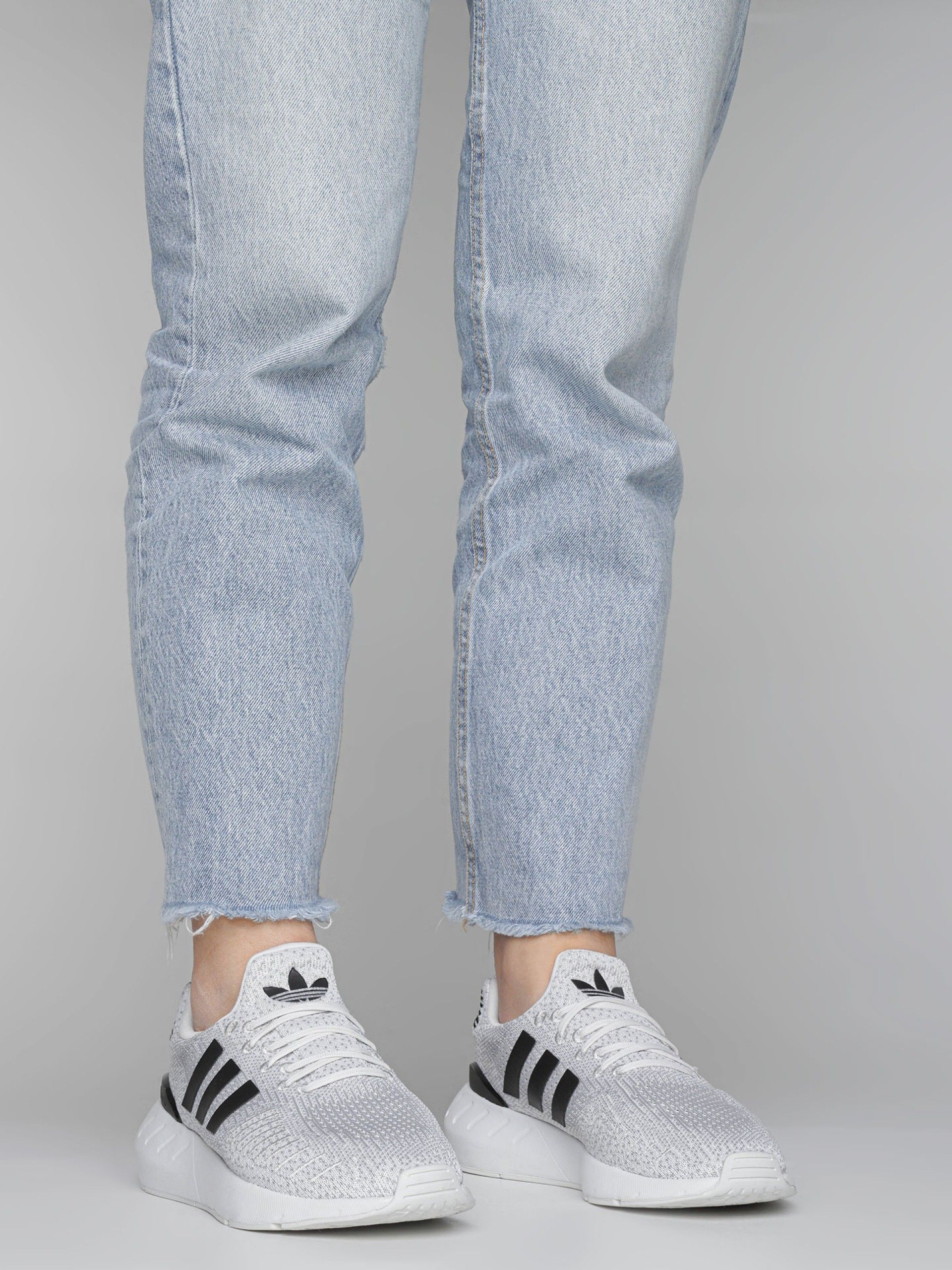 Adidas Swift Run Sneakers