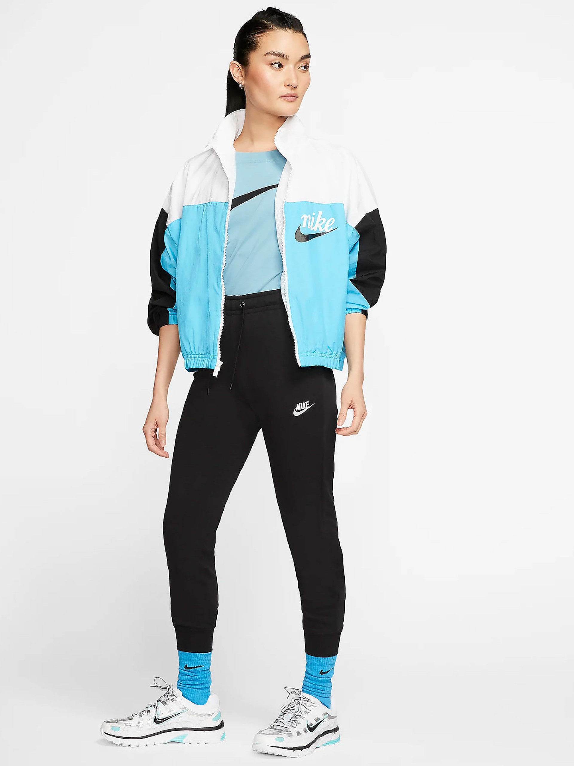 Nike Sportswear Essential Trousers