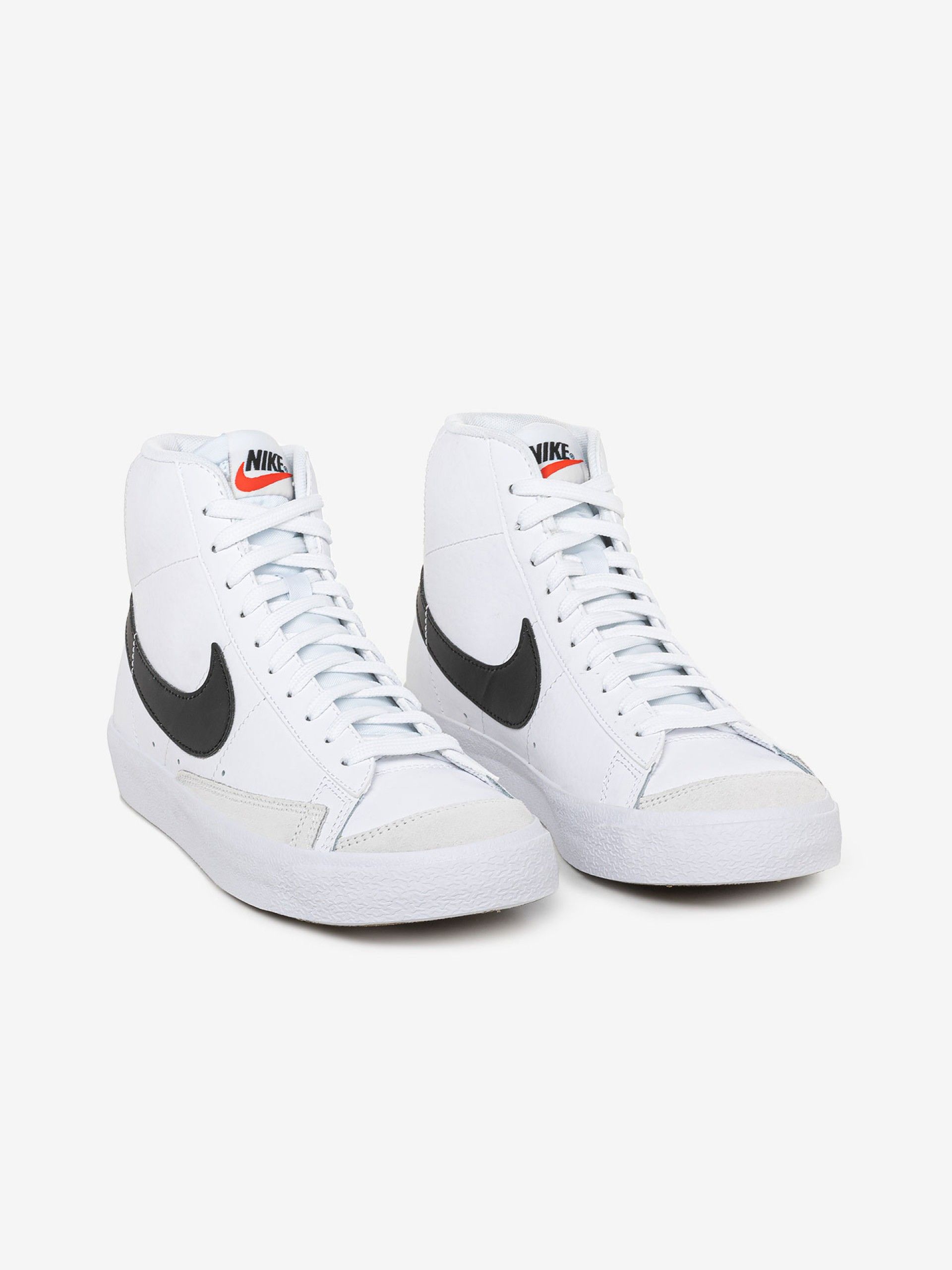 Nike Blazer Mid 77 Sneakers