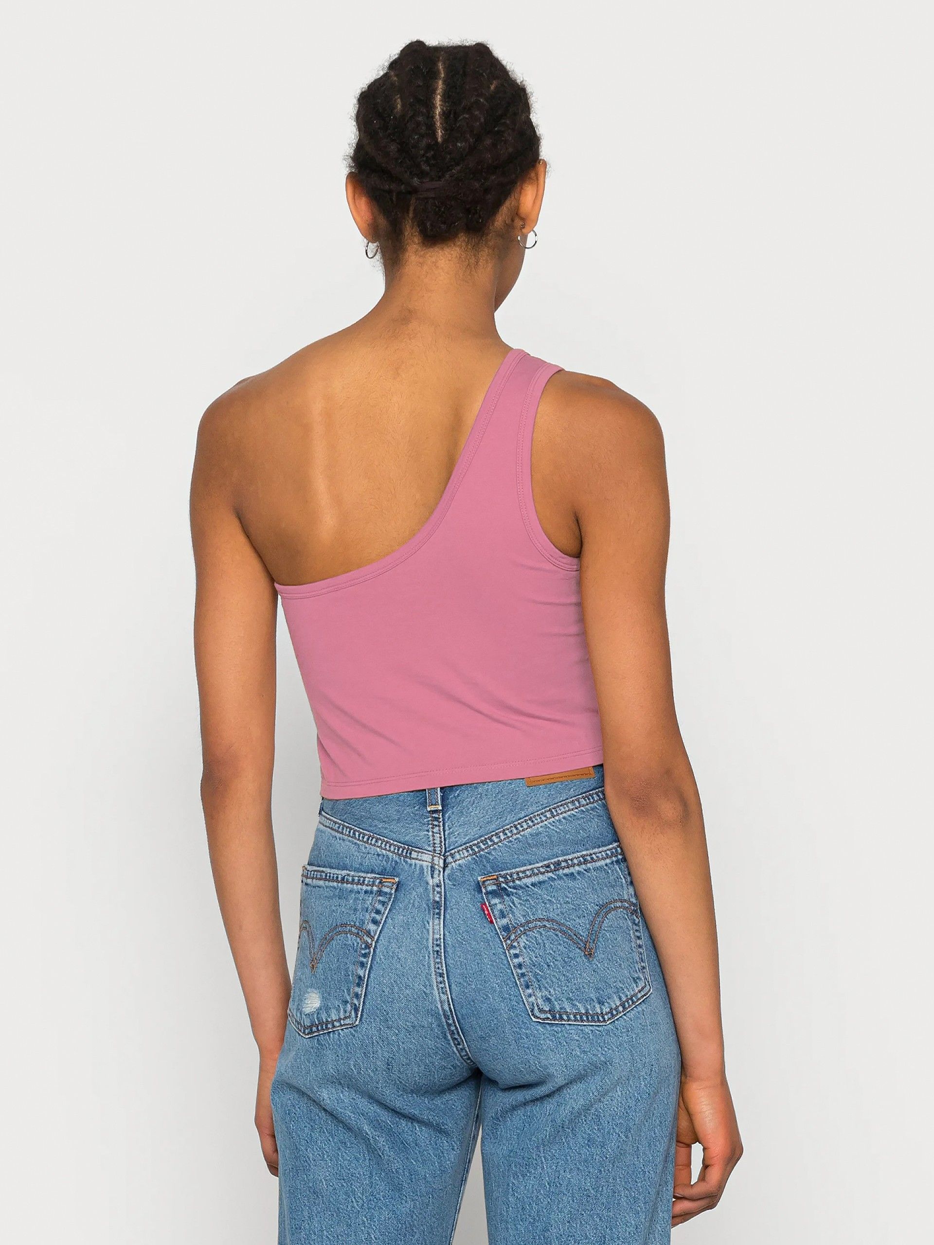 Top Levis Graphic Pool