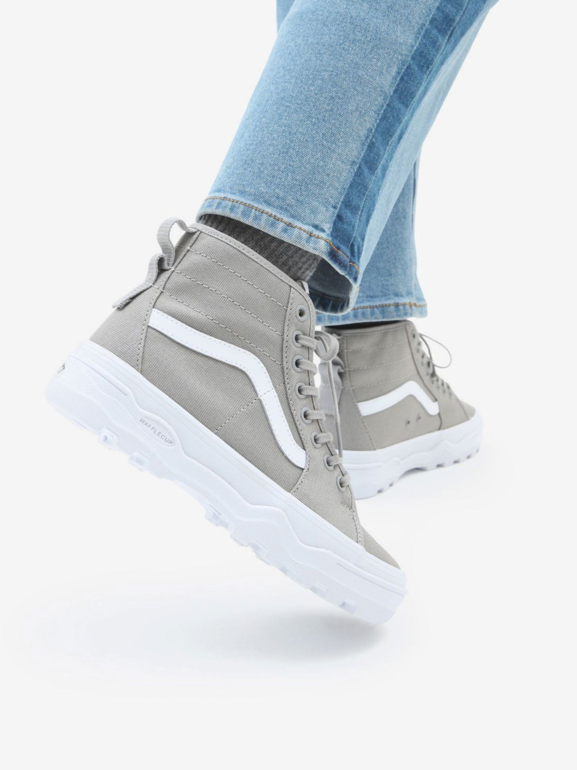 Vans UA Sentry Sk8-Hi WC Sneakers