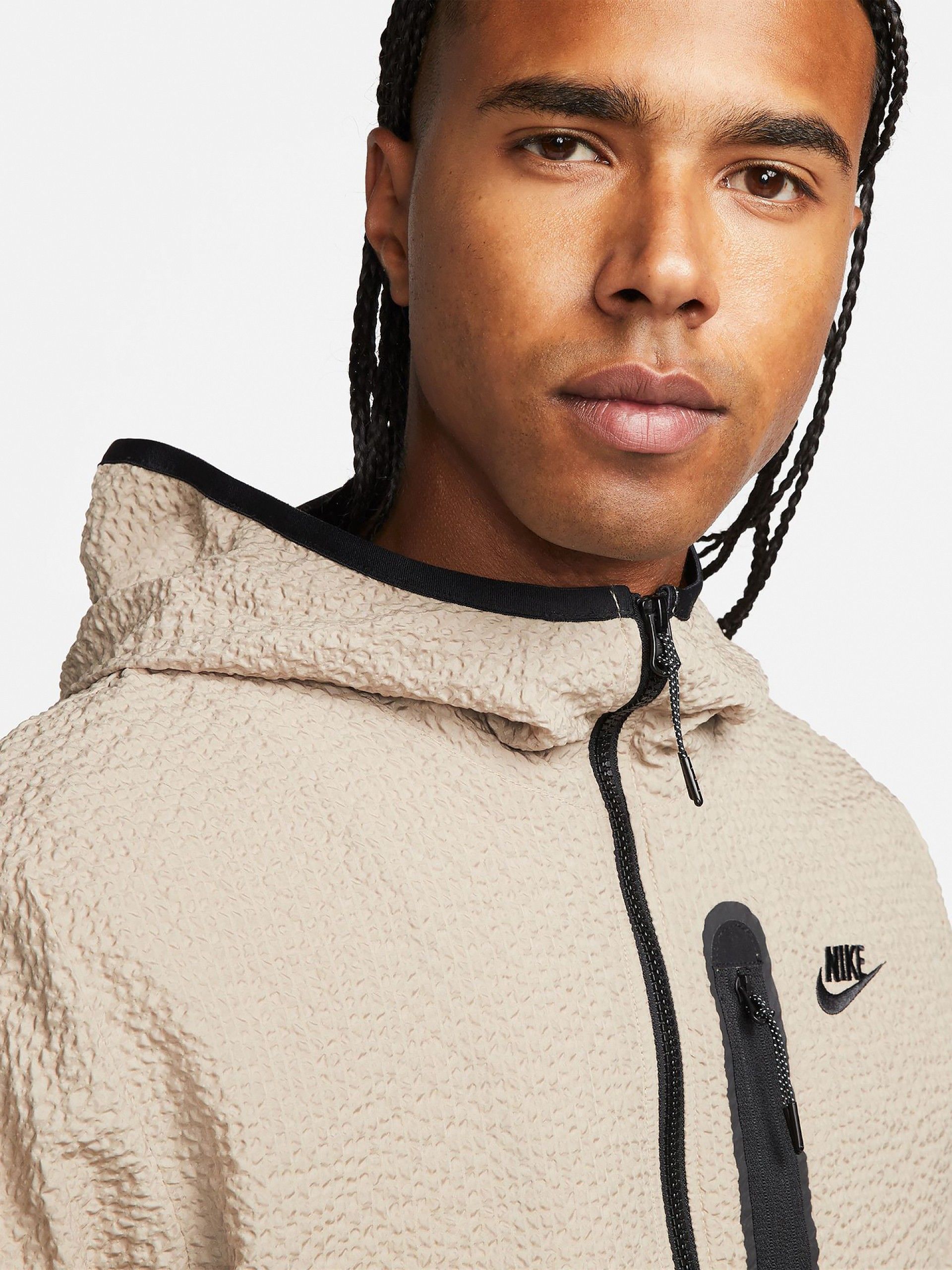 Casaco Nike Sportswear Tech Essentials
