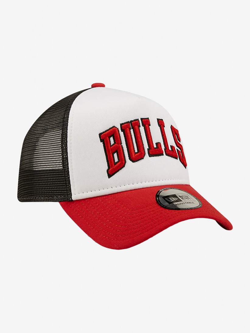 New Era Team Colour Block Trucker Chicago Bulls Cap (red/white/black)