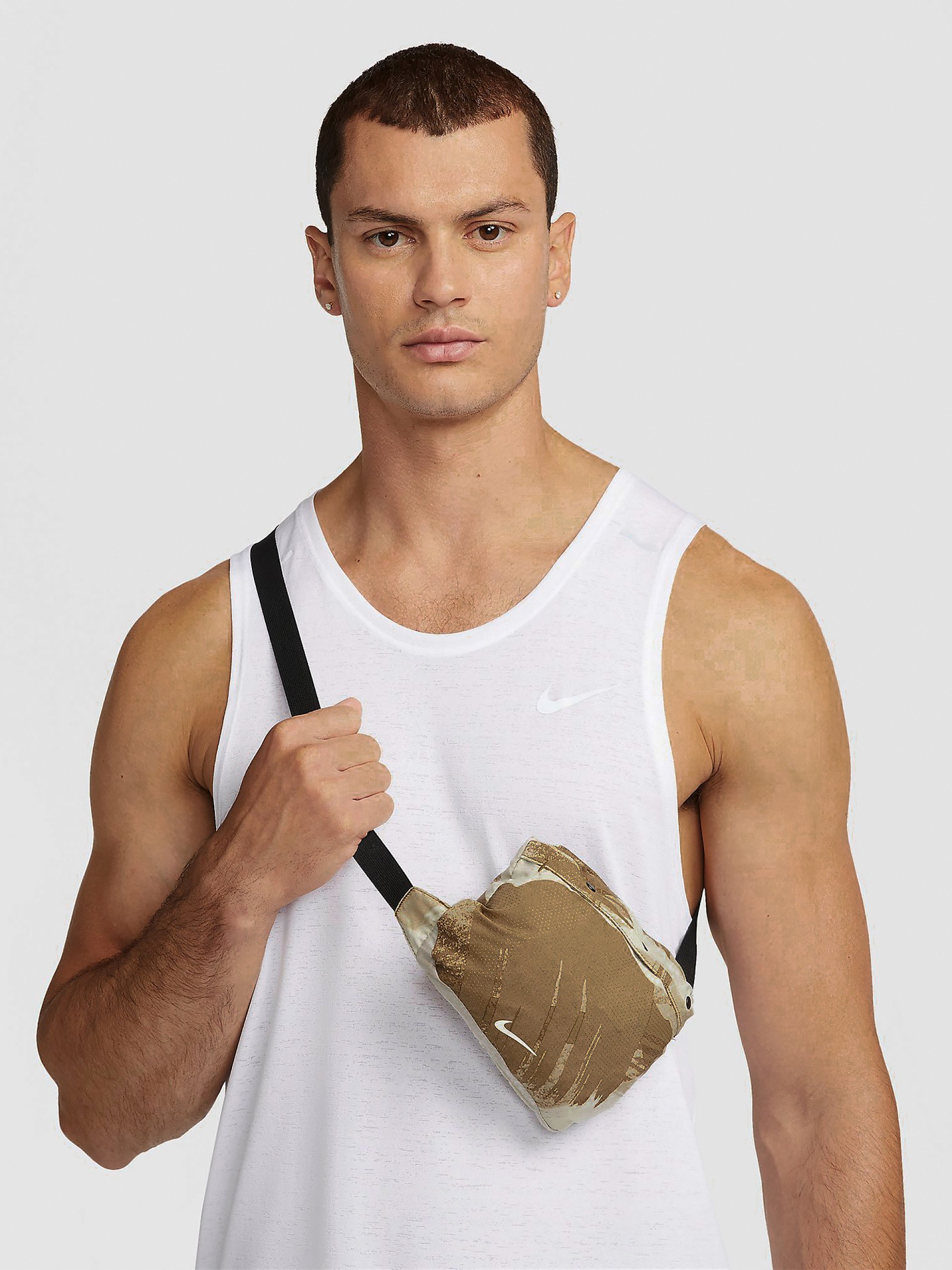 Casaco Nike Repel Windrunner Camo