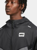 Chaqueta Nike Windrunner Dye