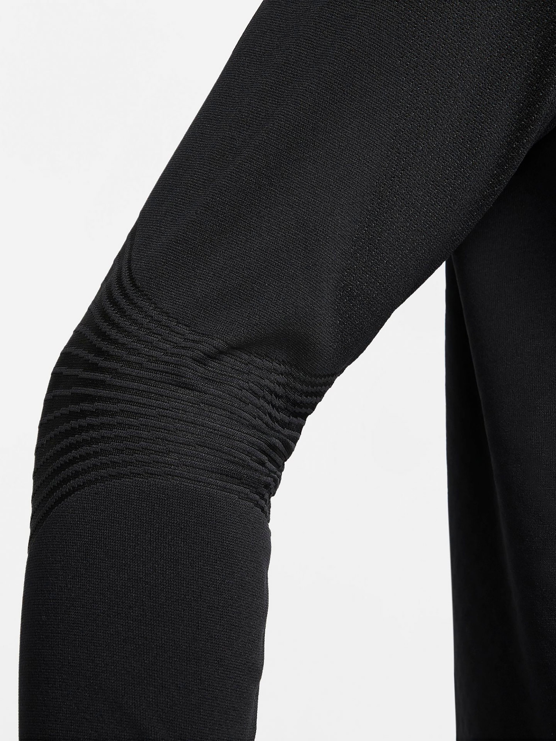 Camiseta Nike Therma-FIT ADV Strike Winter Warrior