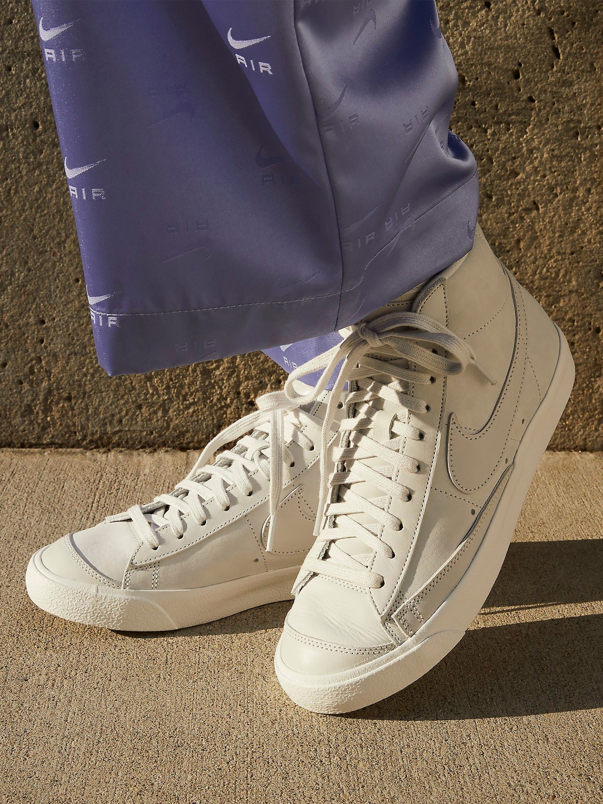 Sapatilhas Nike Blazer Mid 77 LX