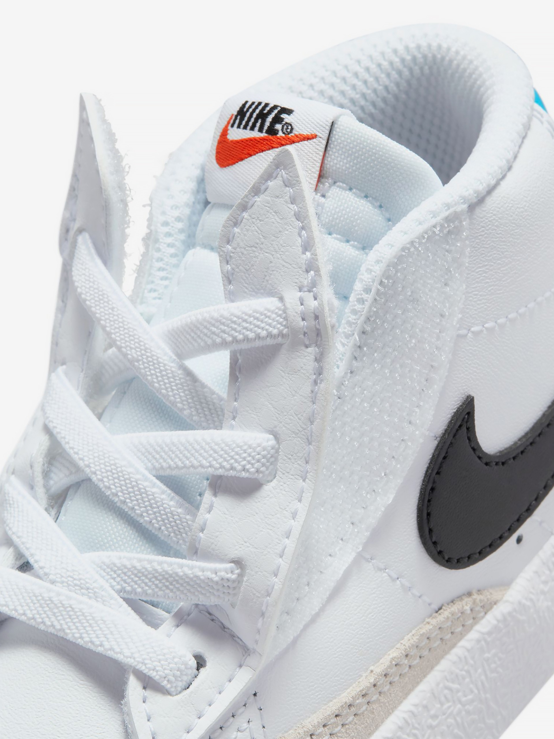 Sapatilhas Nike Blazer Mid 77