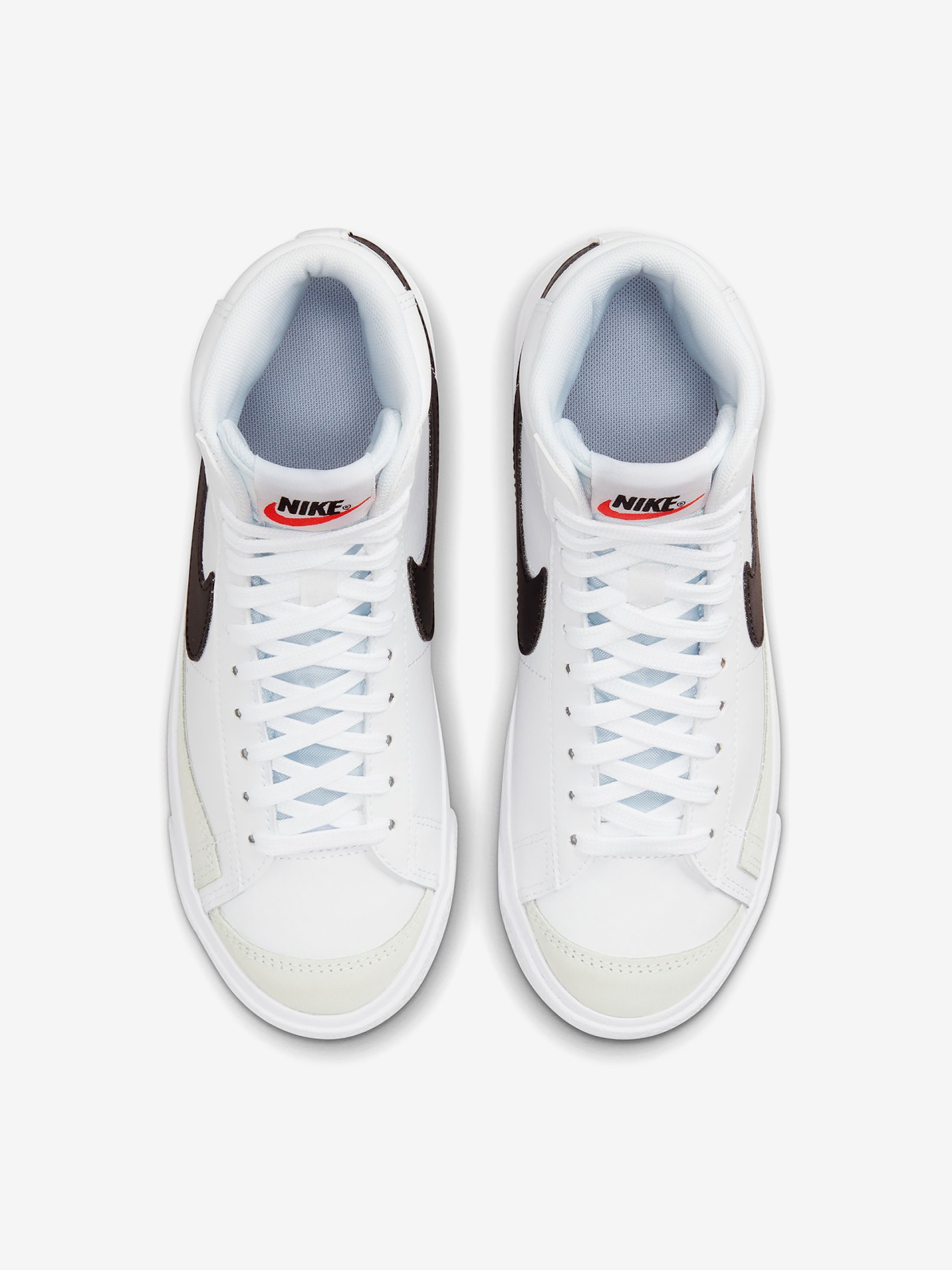 Nike Blazer Mid 77 Sneakers