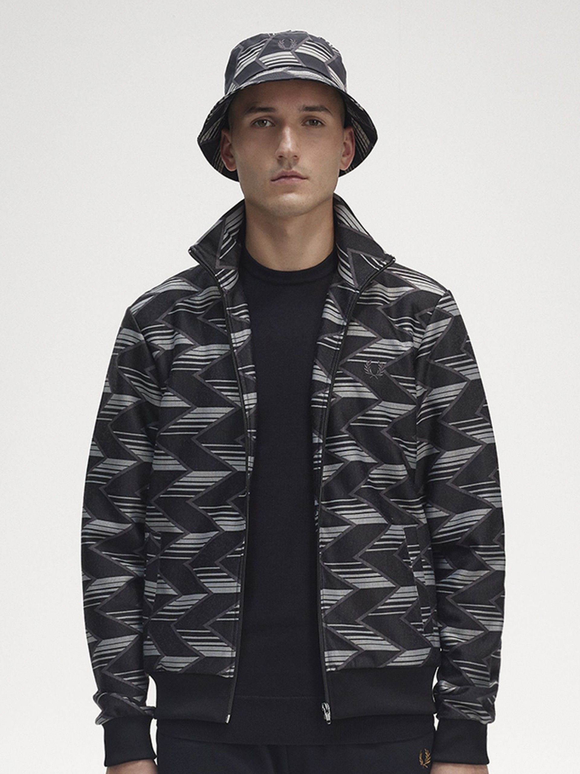 Casaco Fred Perry Chevron Striped Track