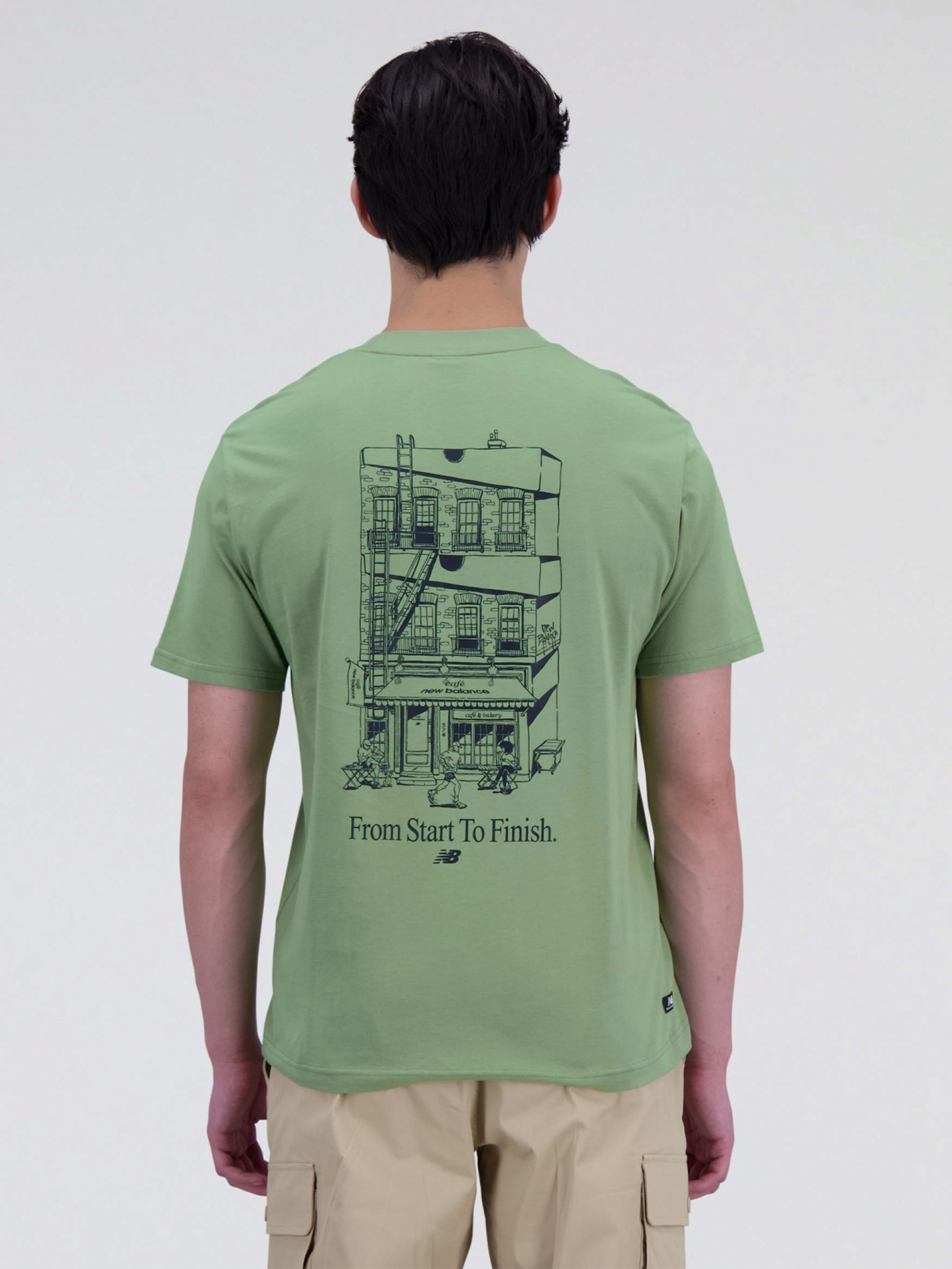 T-shirt New Balance Essentials Café Shop Front