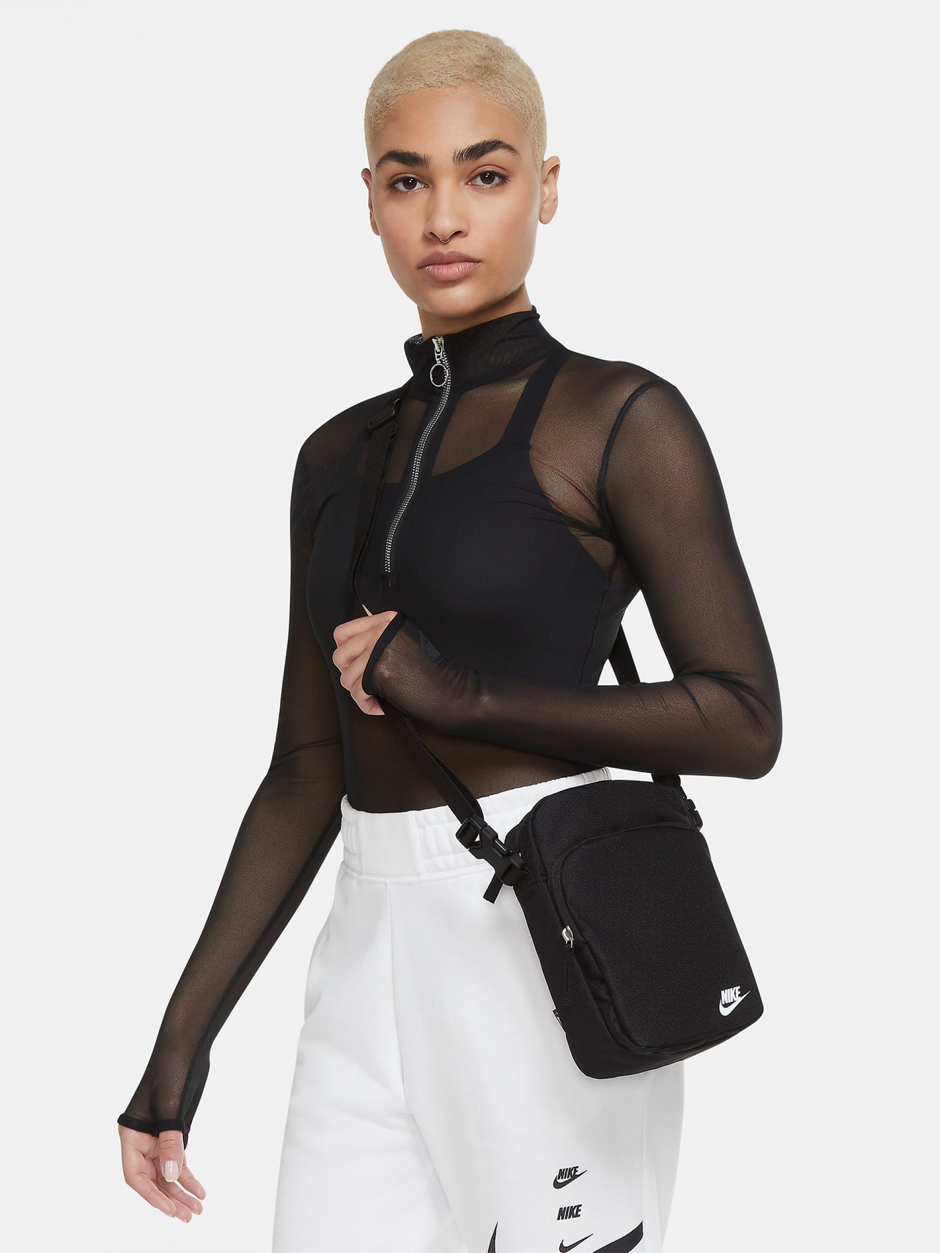 Nike Heritage Black Crossbody Bag