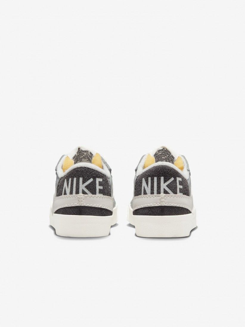 Nike Blazer Low 77 Jumbo SE Sneakers