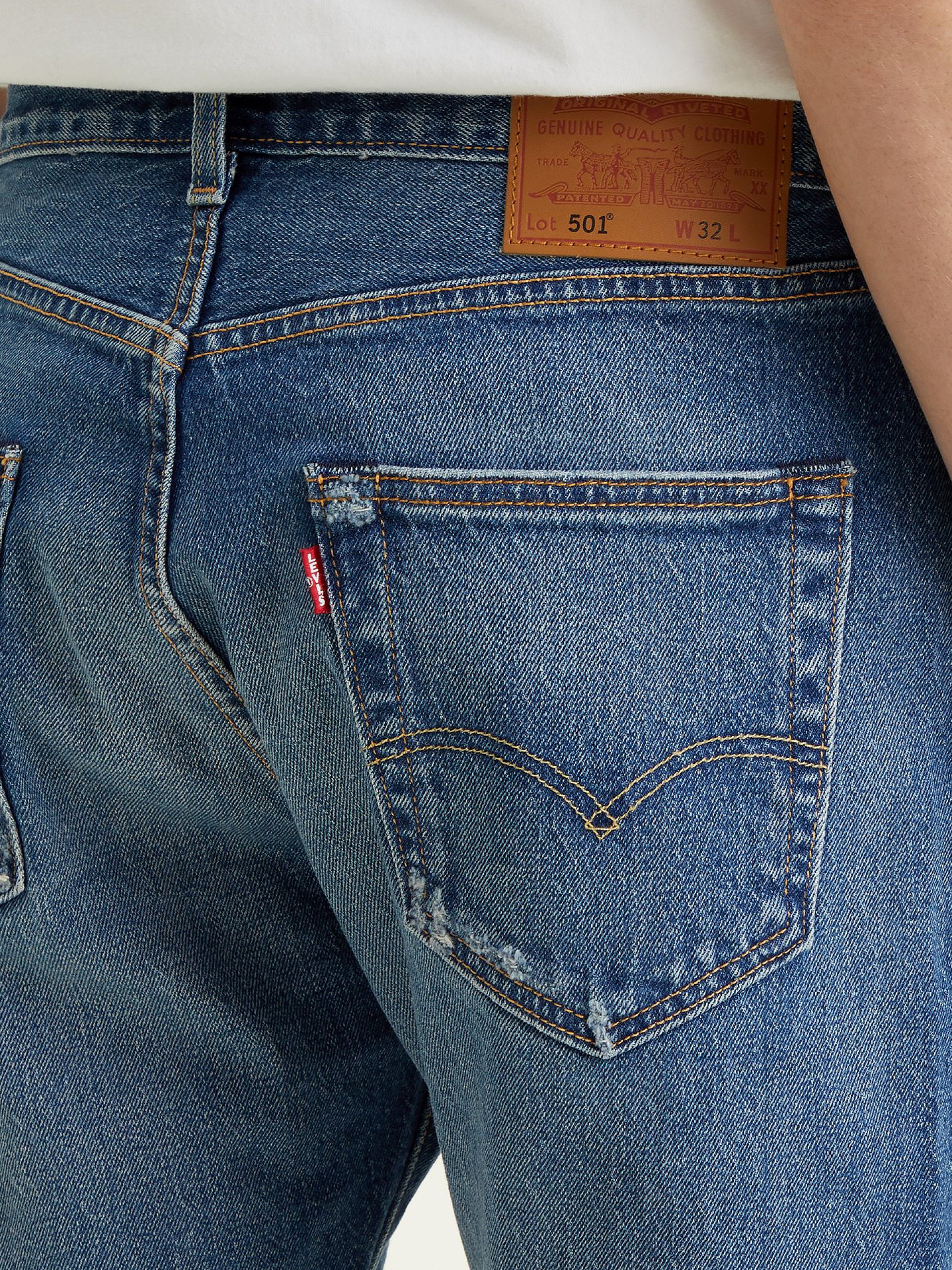 Calções Levis 501 Hemmed