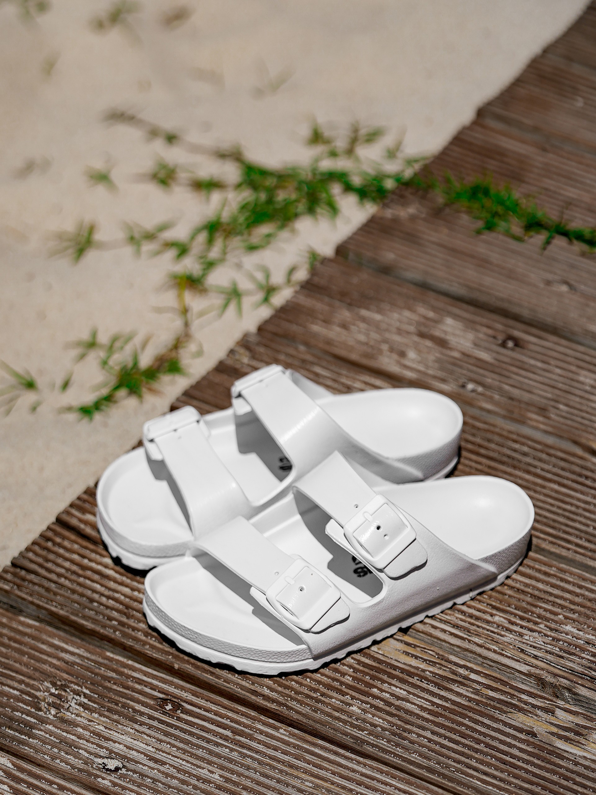 Pixis Kaleo Slides