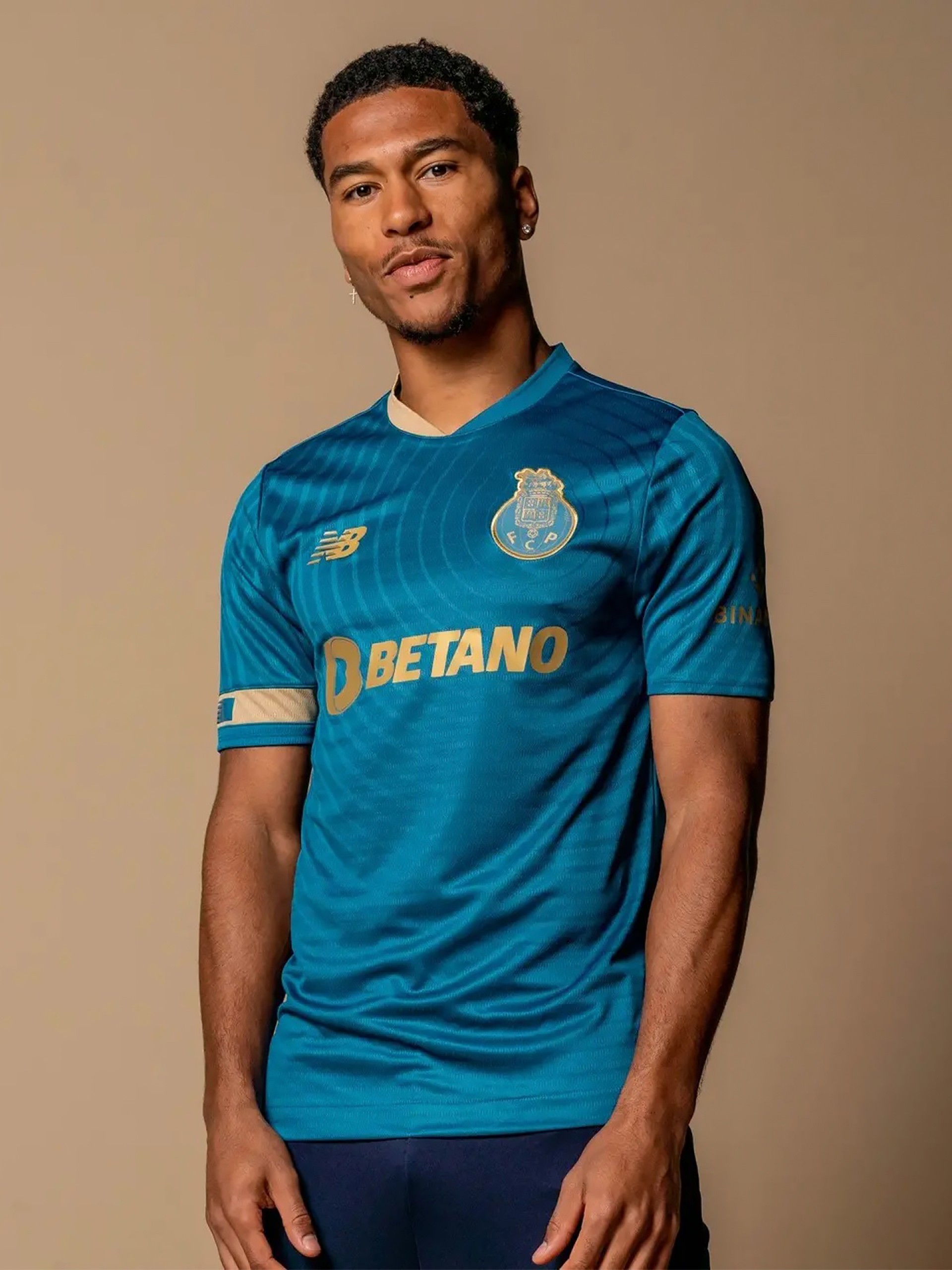 Camisola New Balance 3º Equipamento F. C. Porto EP23/24