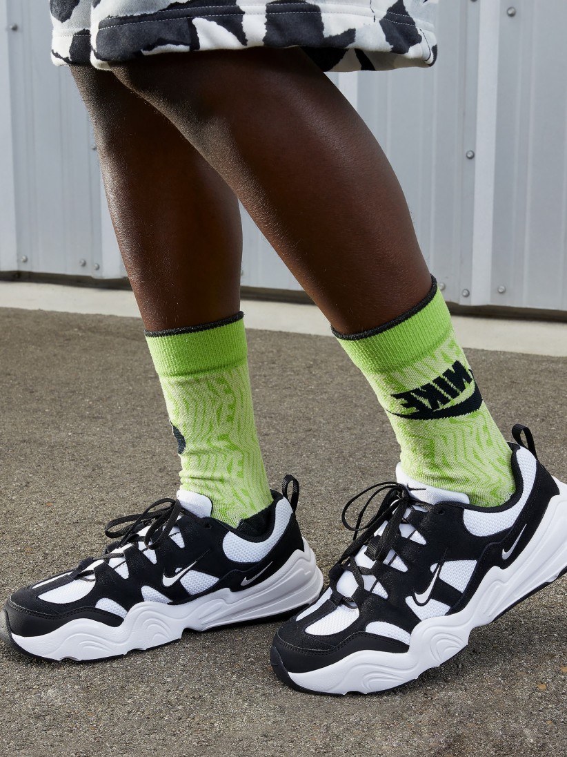 Nike Tech Hera Sneakers