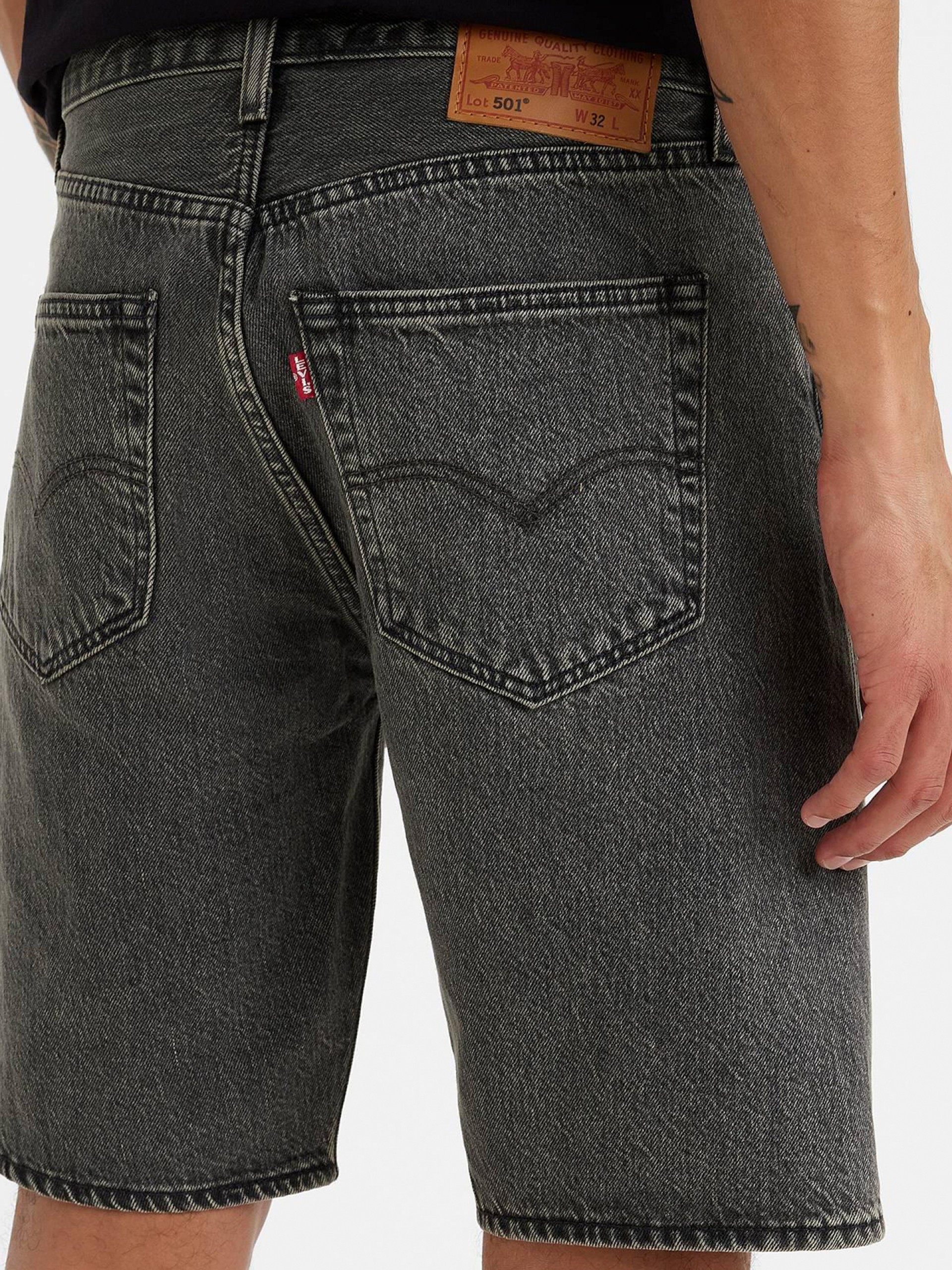 Calções Levis 501 Hemmed