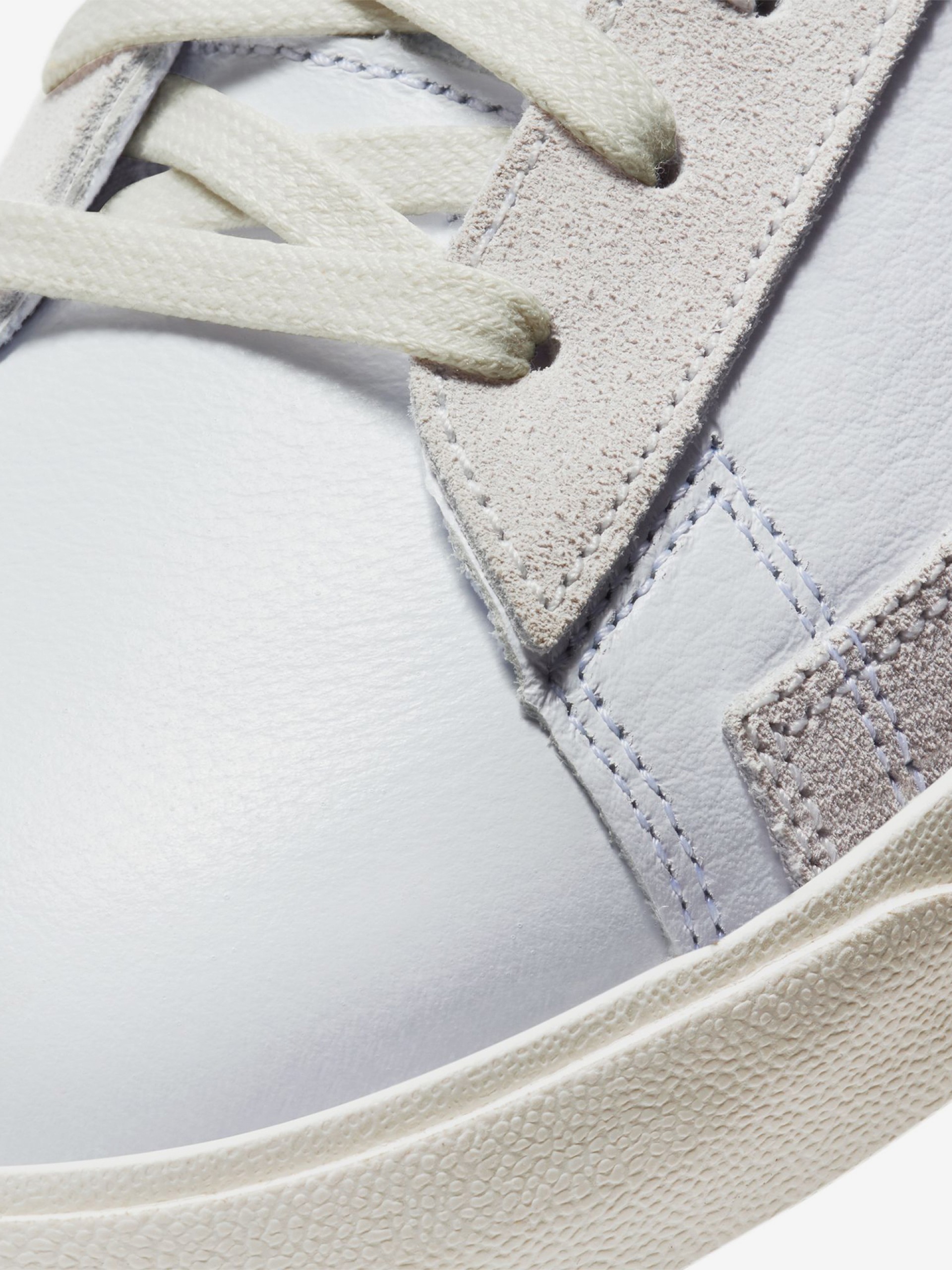 Sapatilhas Nike Blazer Low Leather