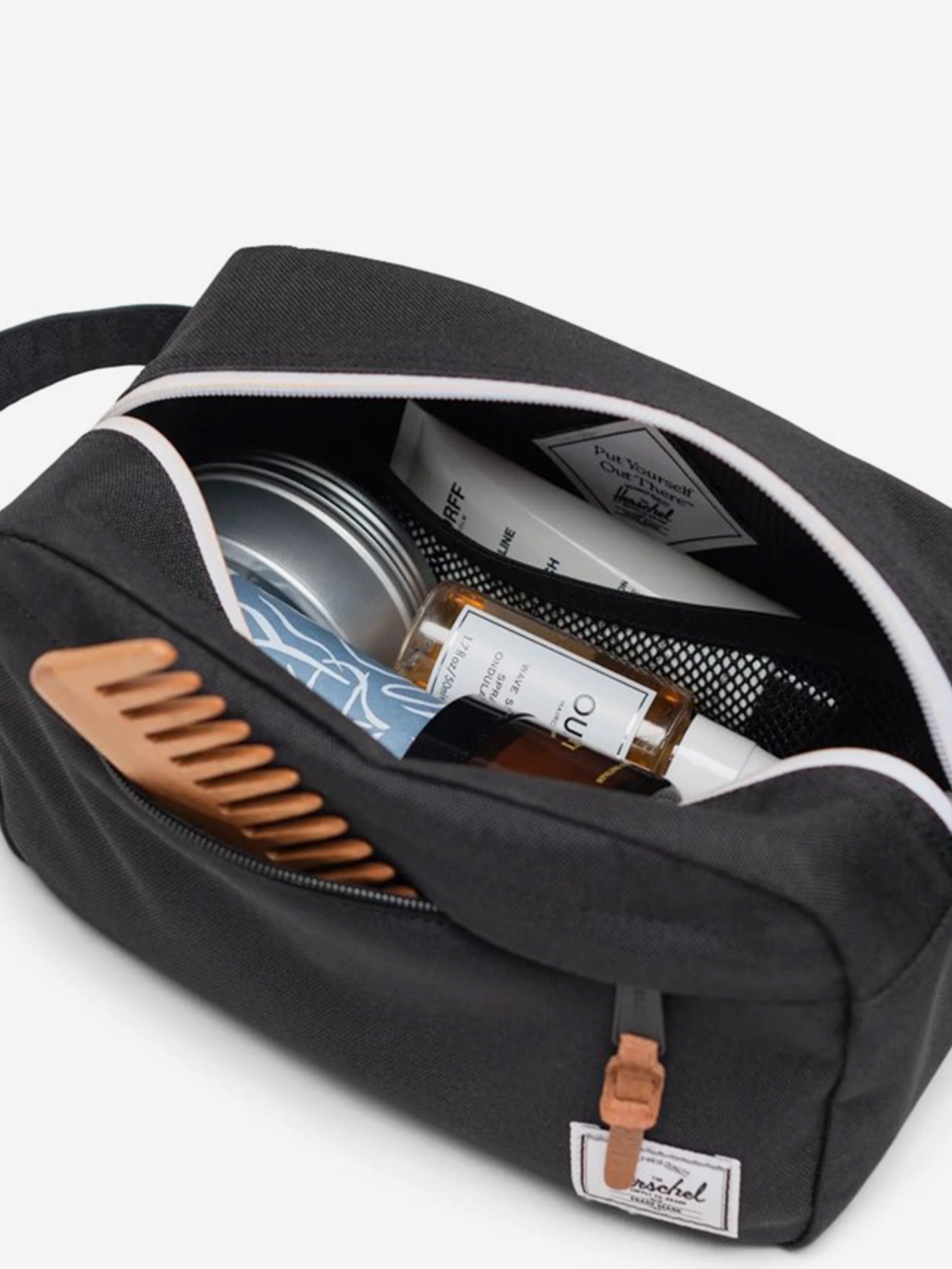 Necessaire Herschel Chapter Travel Kit Negro