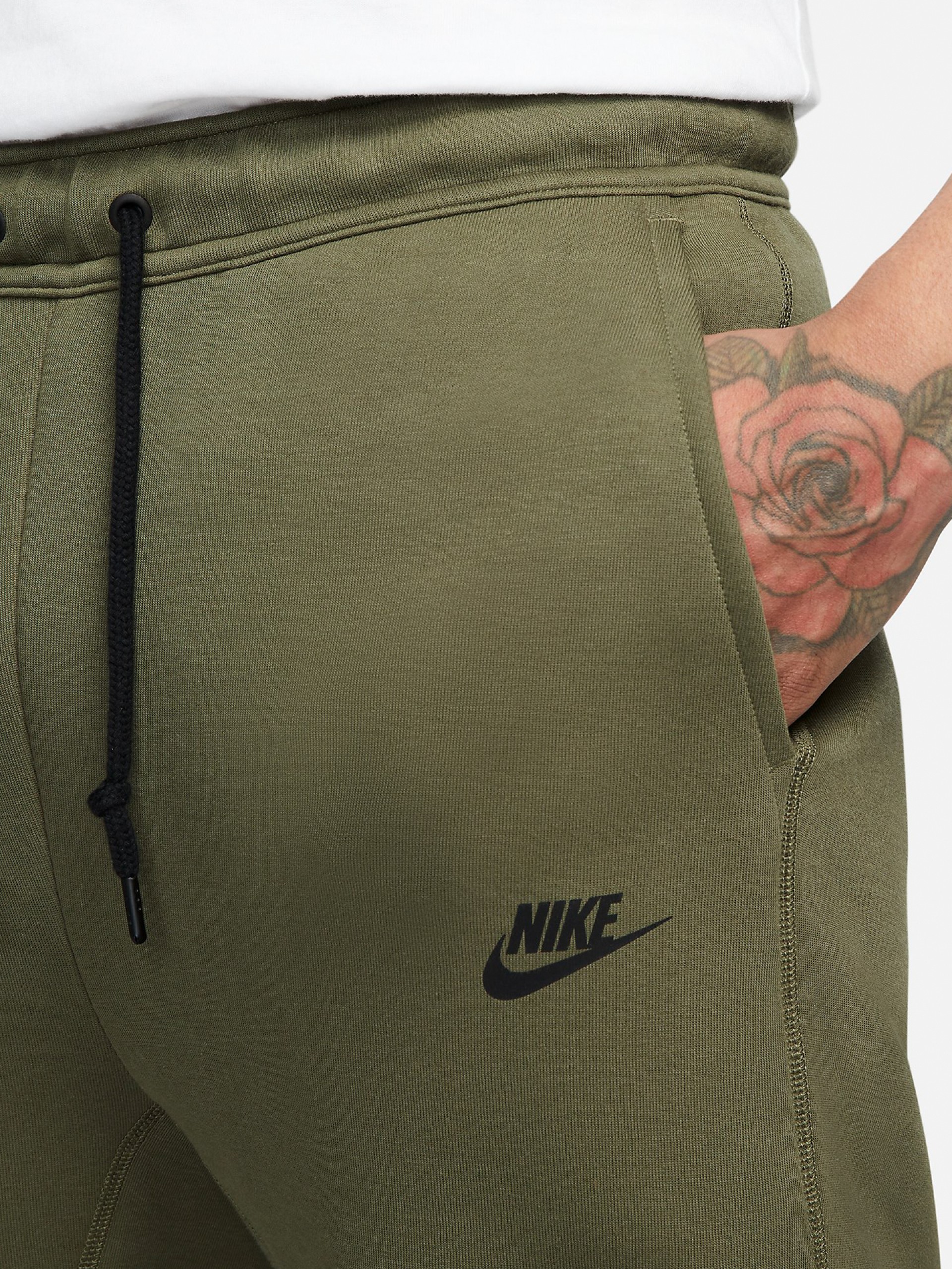 Pantalones Nike Tech Fleece