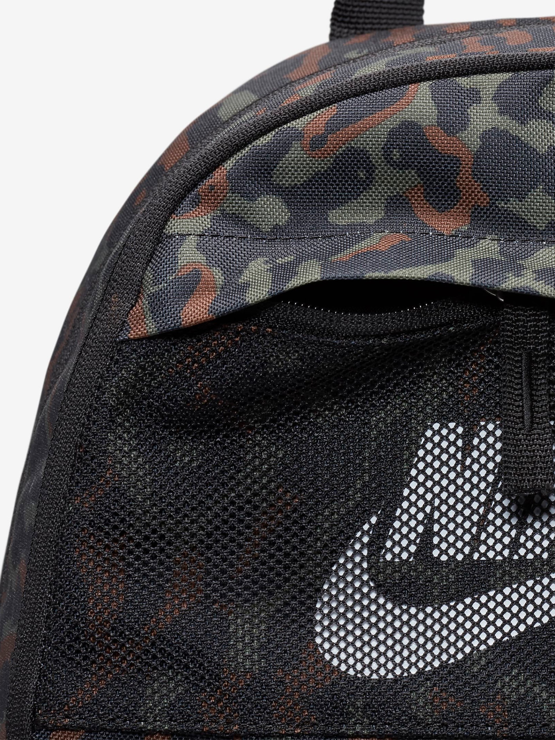 Mochila Nike Elemental 21L