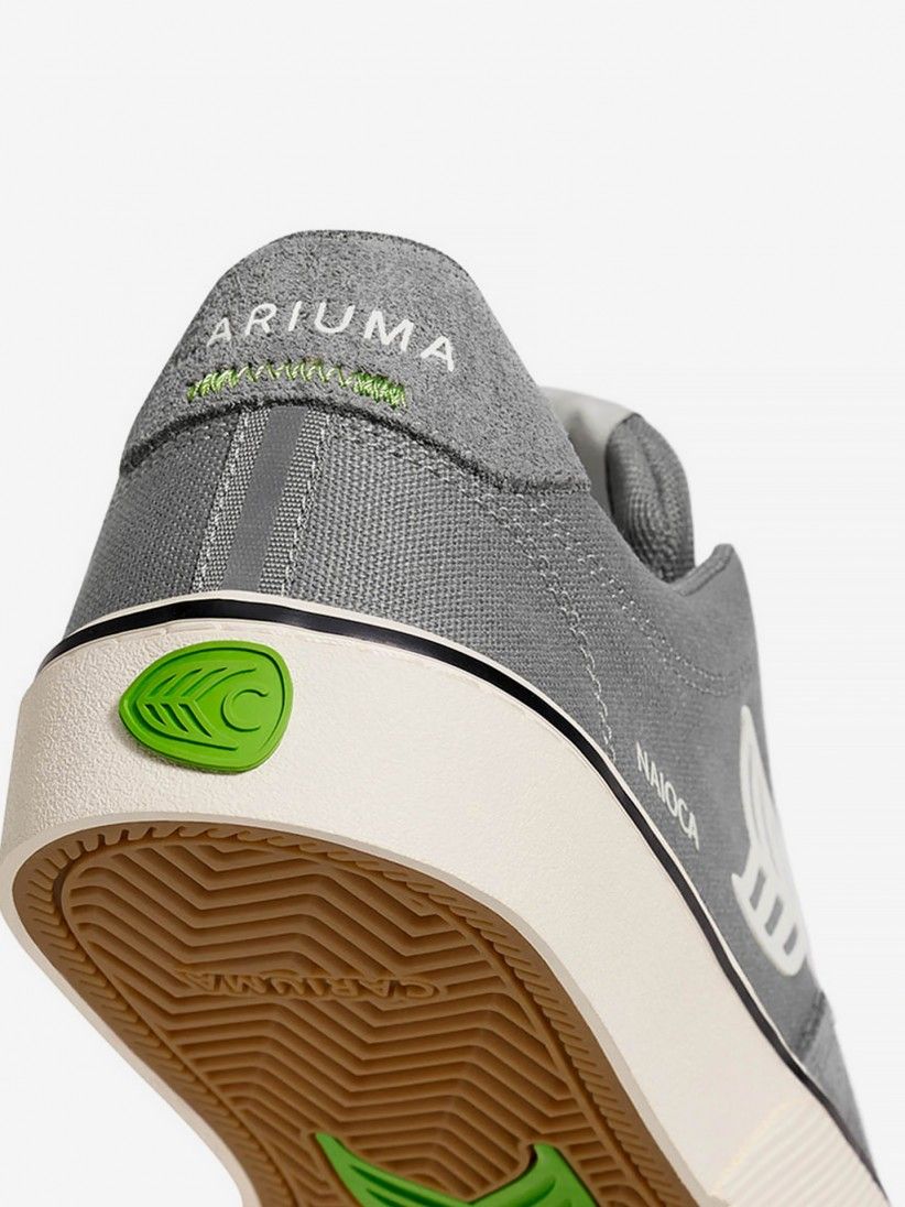Cariuma Naioca Pro Sneakers