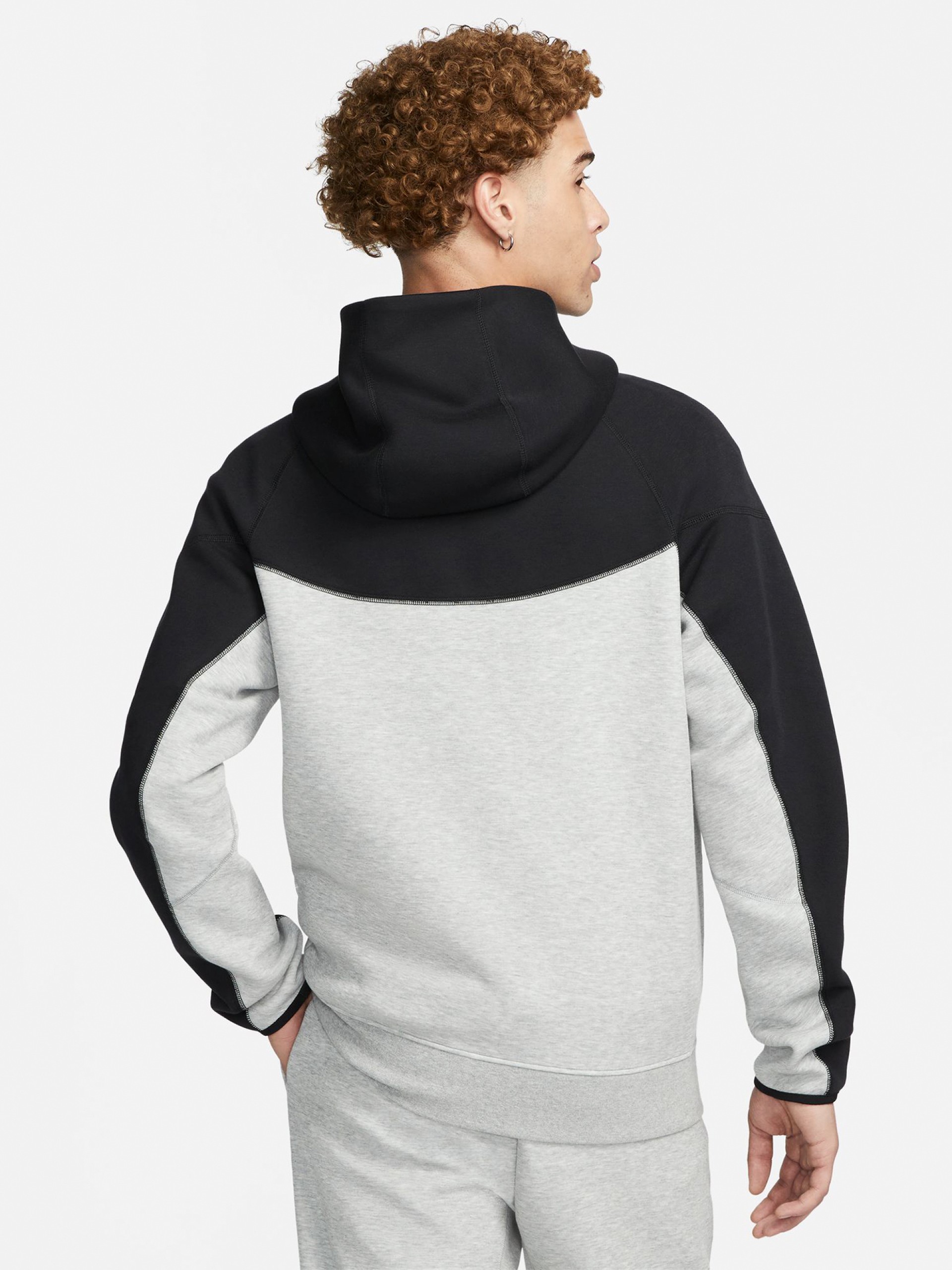 Casaco Nike Sportswear Tech Fleece Windrunner