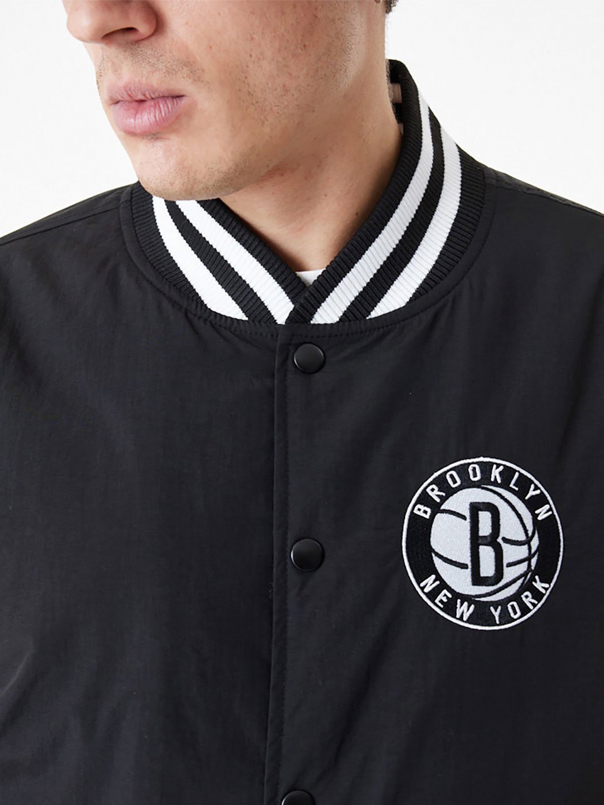 Casaco New Era Brooklyn Nets Team Script