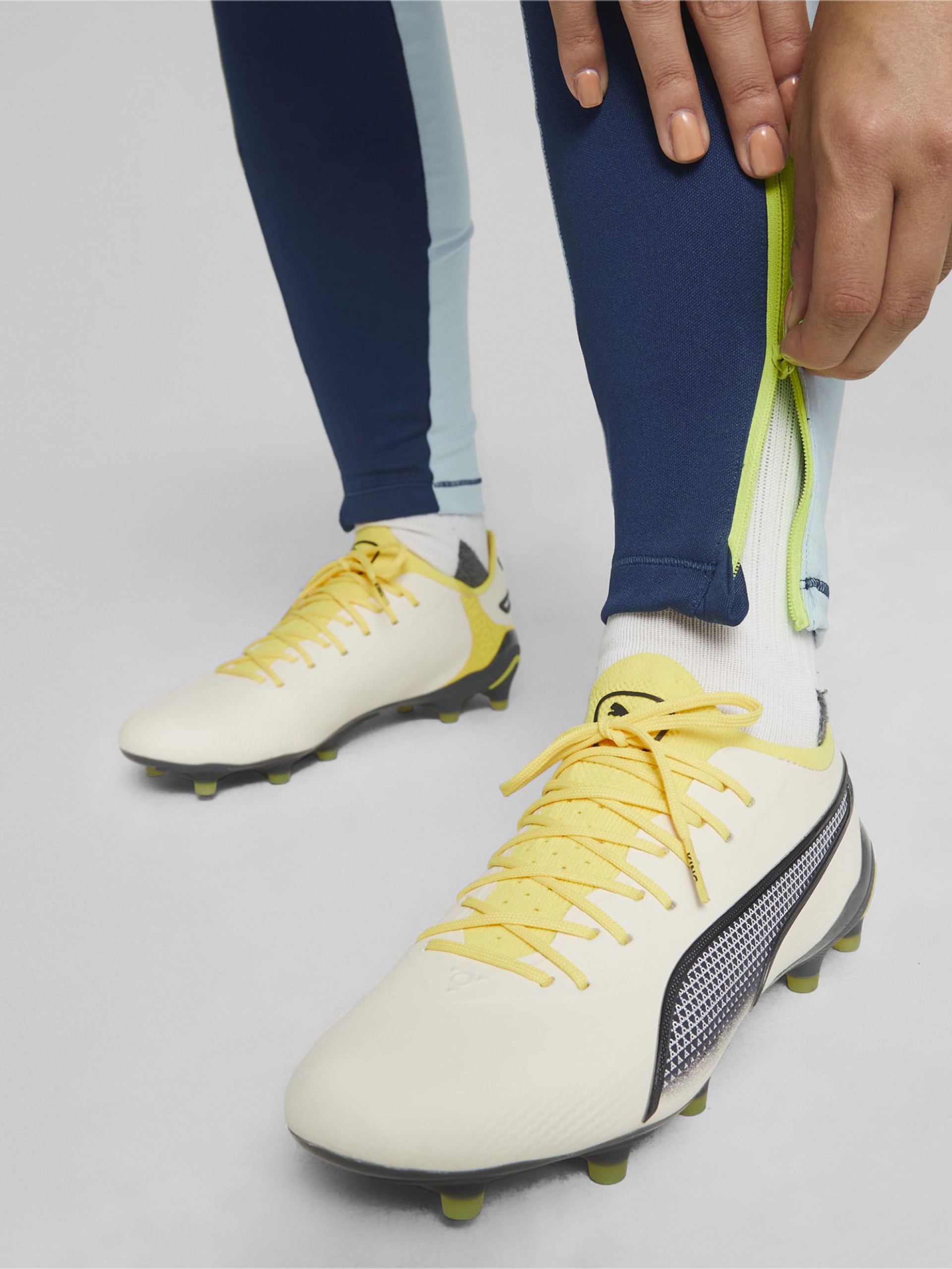 Chuteiras Puma King Ultimate FG/AG W