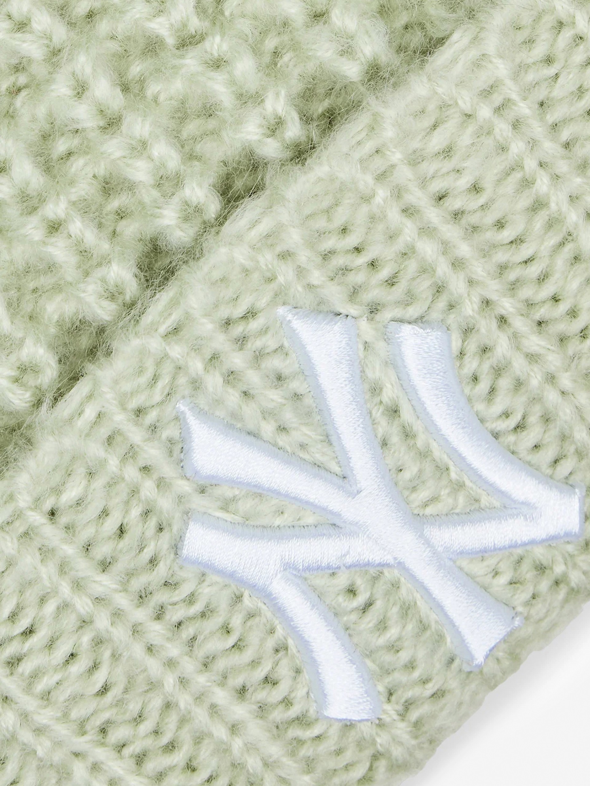 Gorro New Era Cosy Pom W