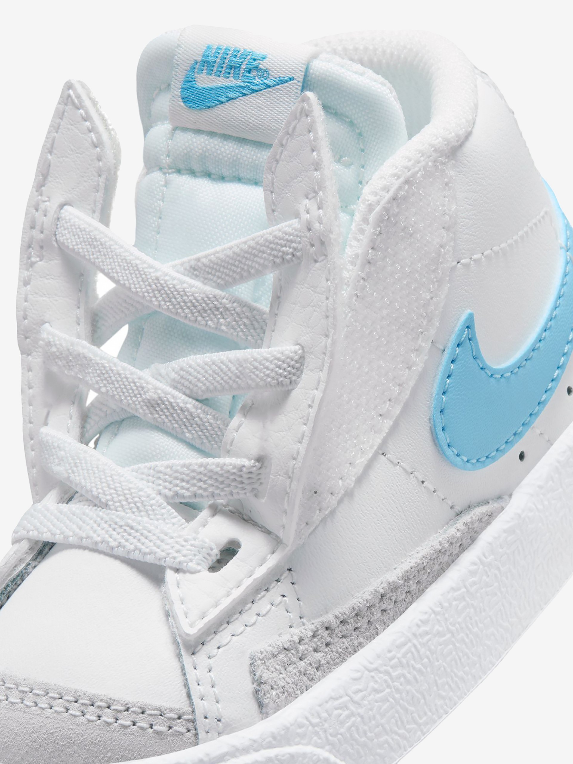 Sapatilhas Nike Blazer Mid 77