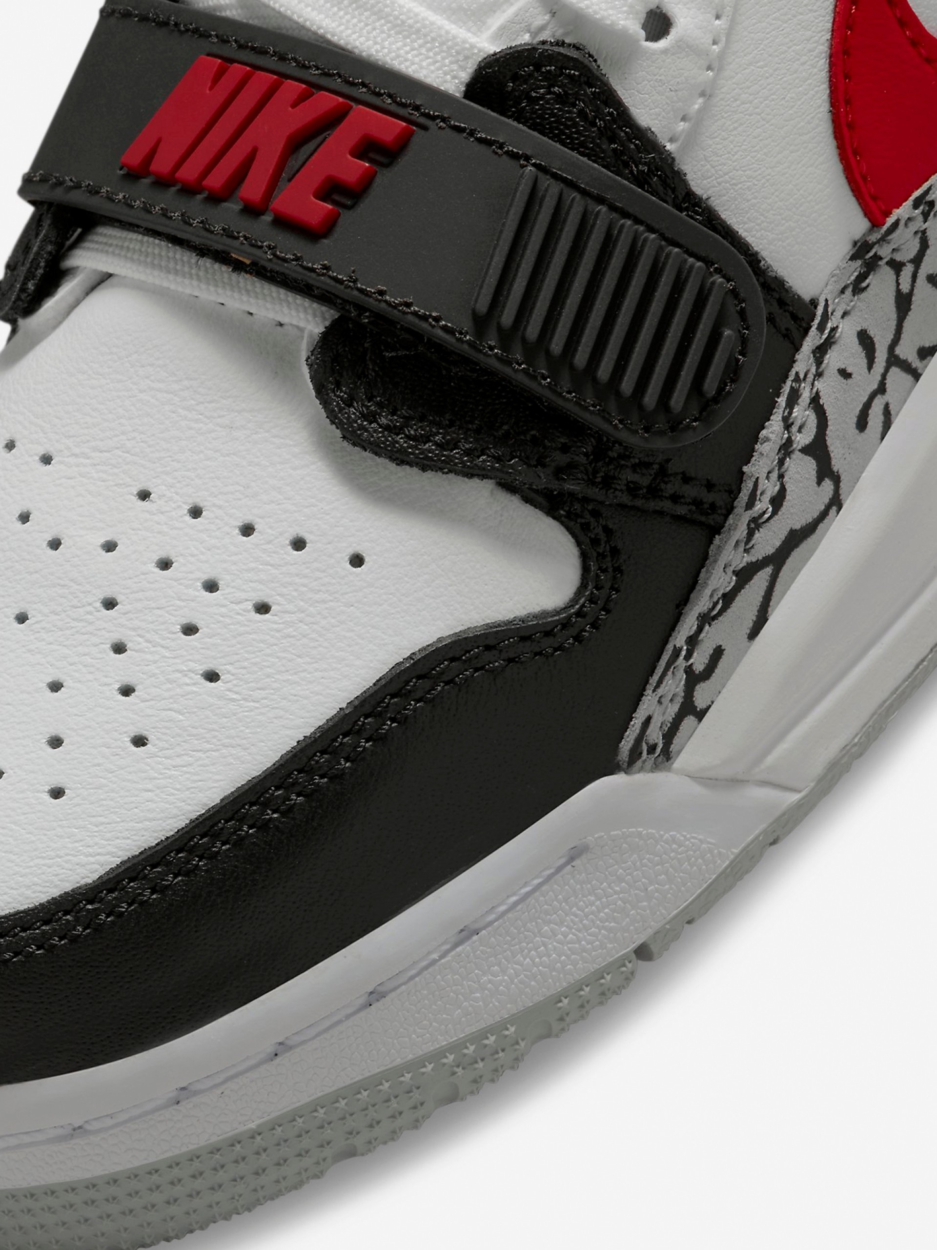 Nike Air Jordan Legacy 312 Low Sneakers